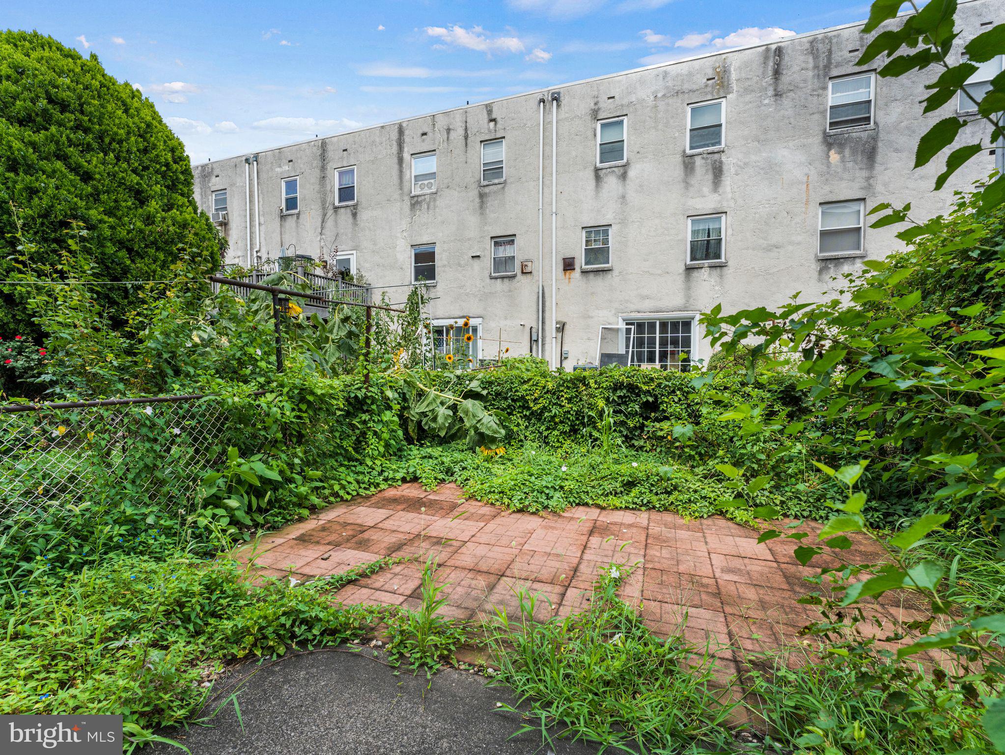 PORT RICHMOND - Residential