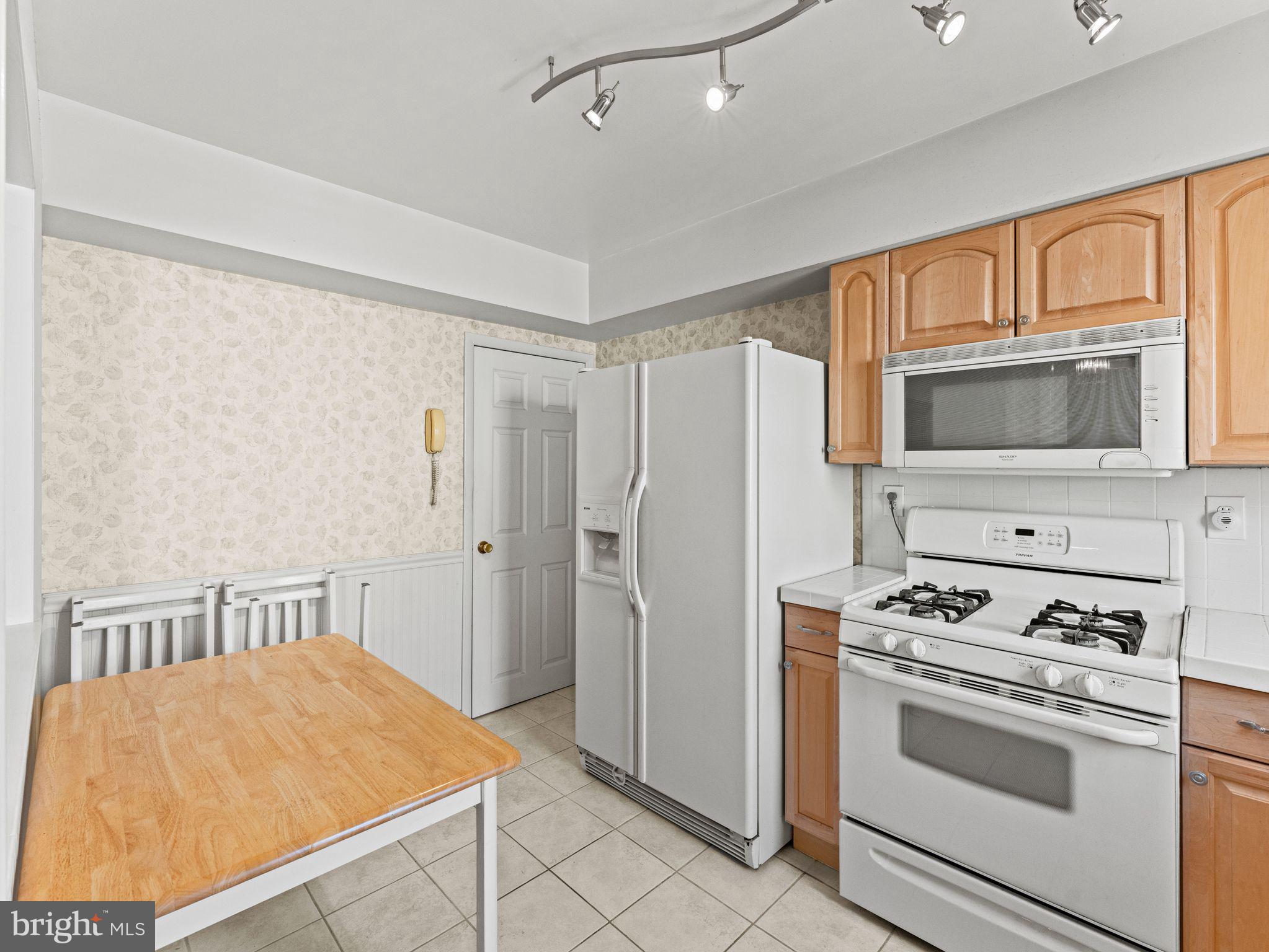 PORT RICHMOND - Residential