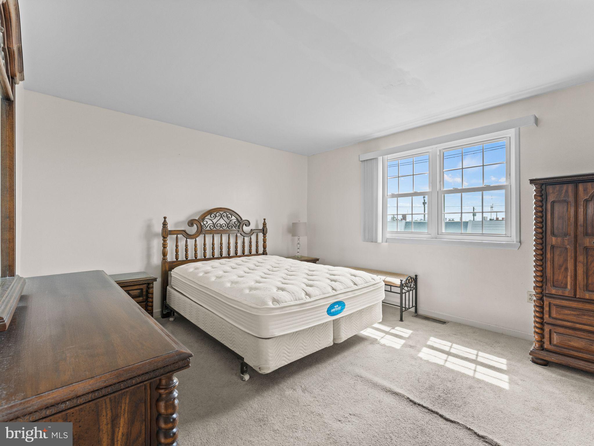 PORT RICHMOND - Residential