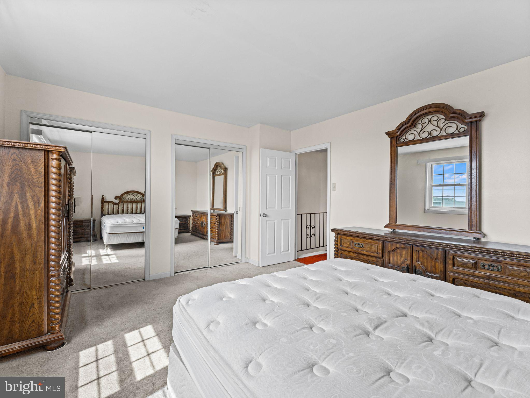 PORT RICHMOND - Residential