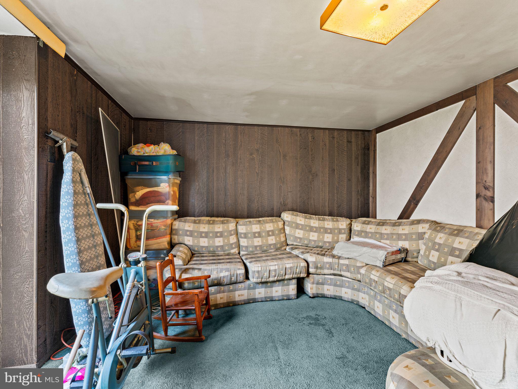 PORT RICHMOND - Residential