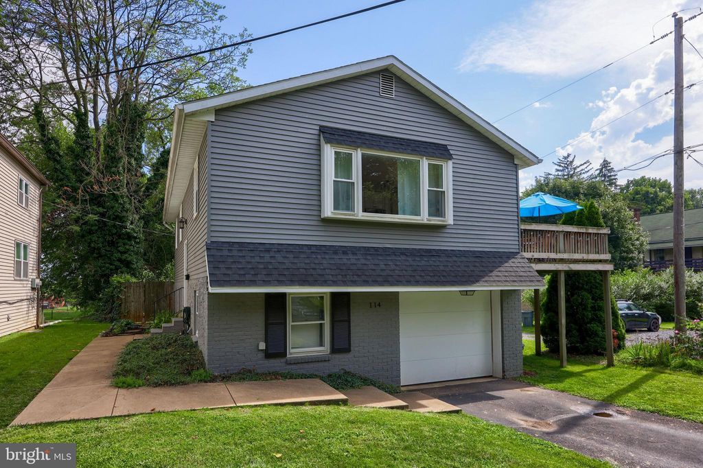 Photo of 114 PLEASURE RD, LANCASTER, PA 17601 (MLS # PALA2039612)