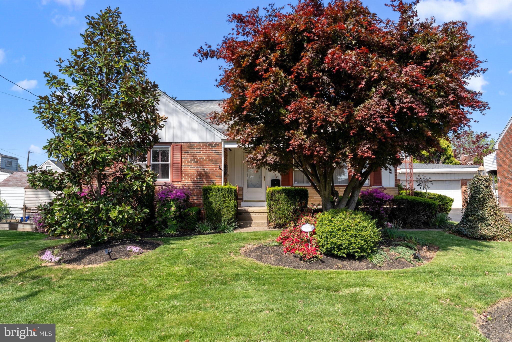 SOMERTON - Residential