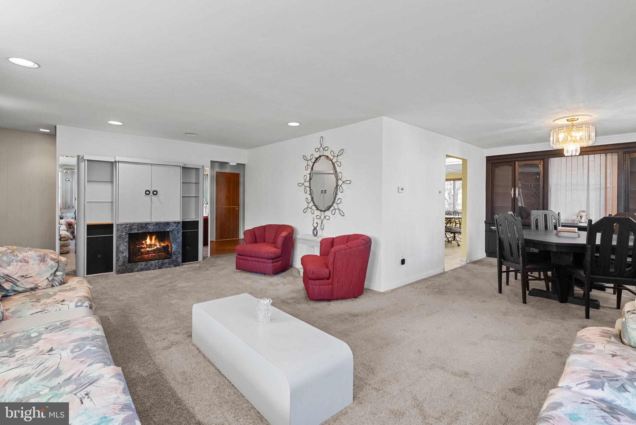 SOMERTON - Residential