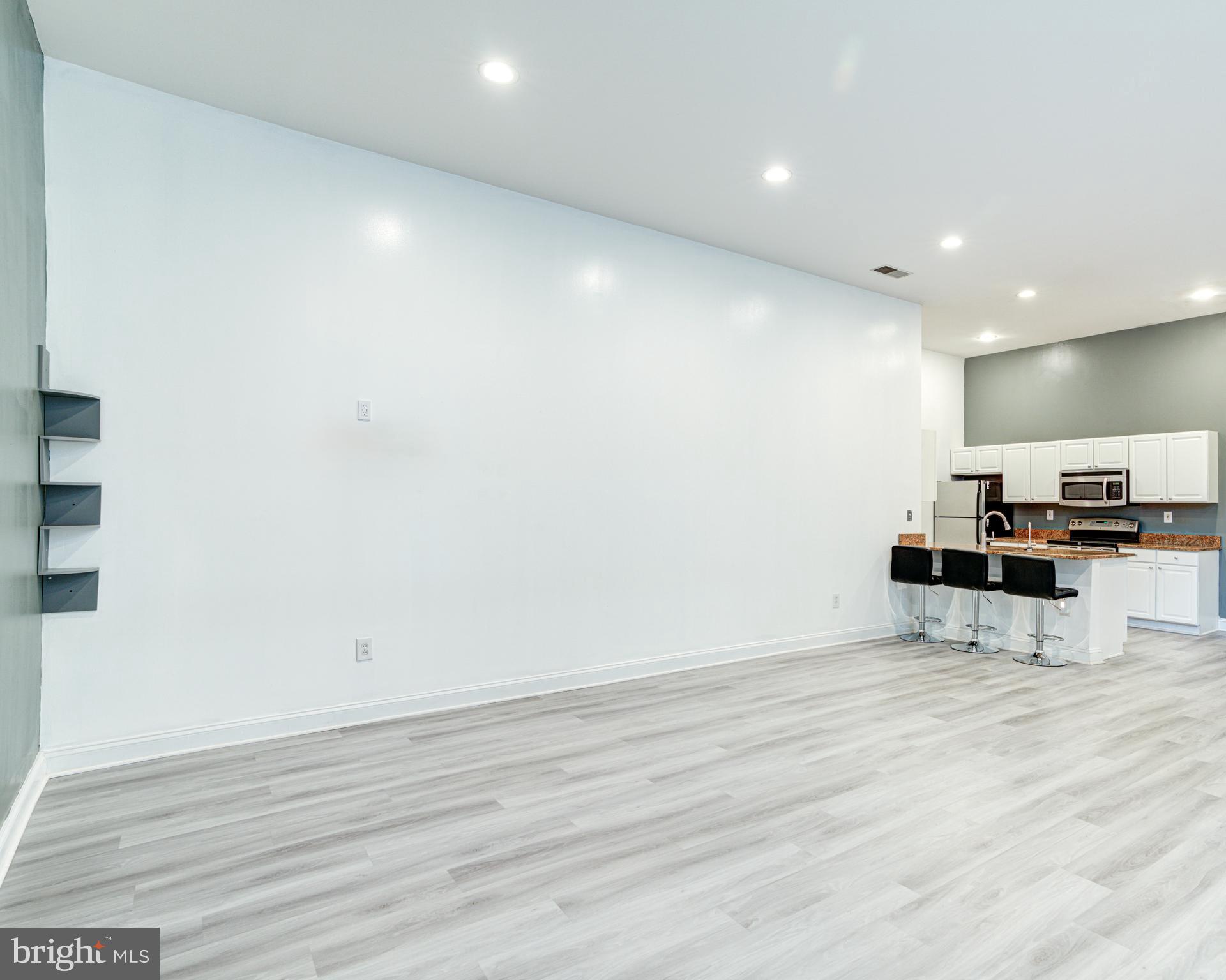 315 ARCH STREET 206
