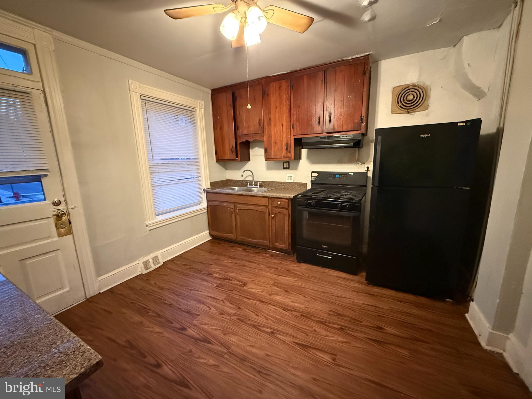 LANCASTER - Residential