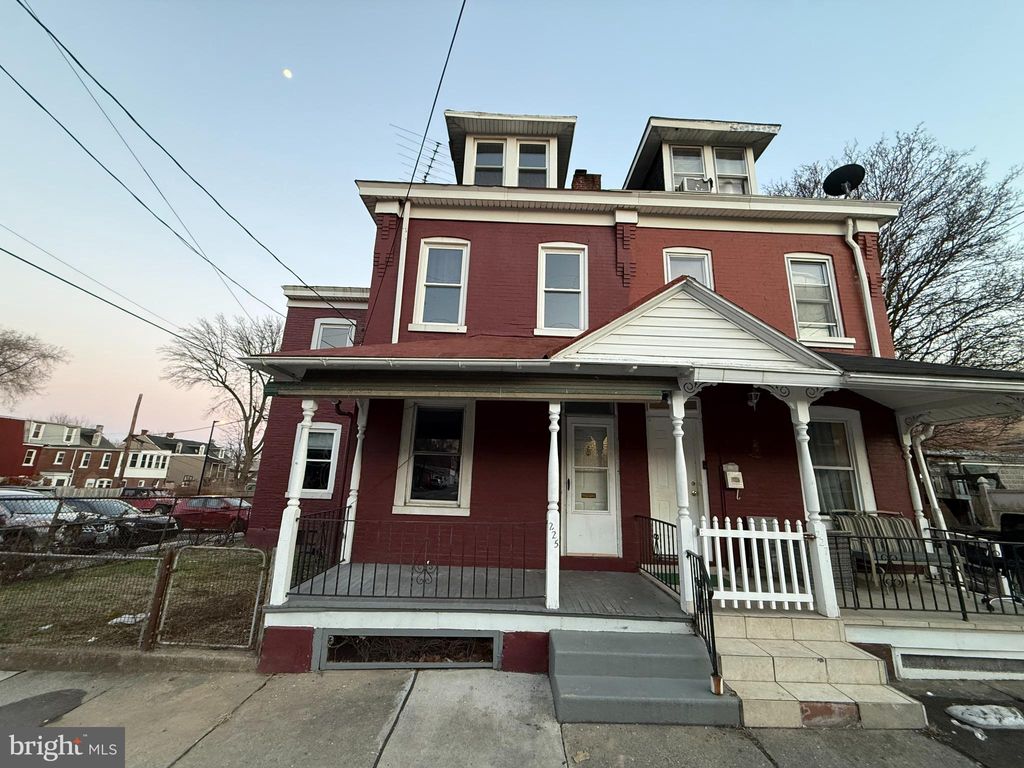 Photo of 225 Dauphin Street, LANCASTER, PA 17602 (MLS # PALA2083910)