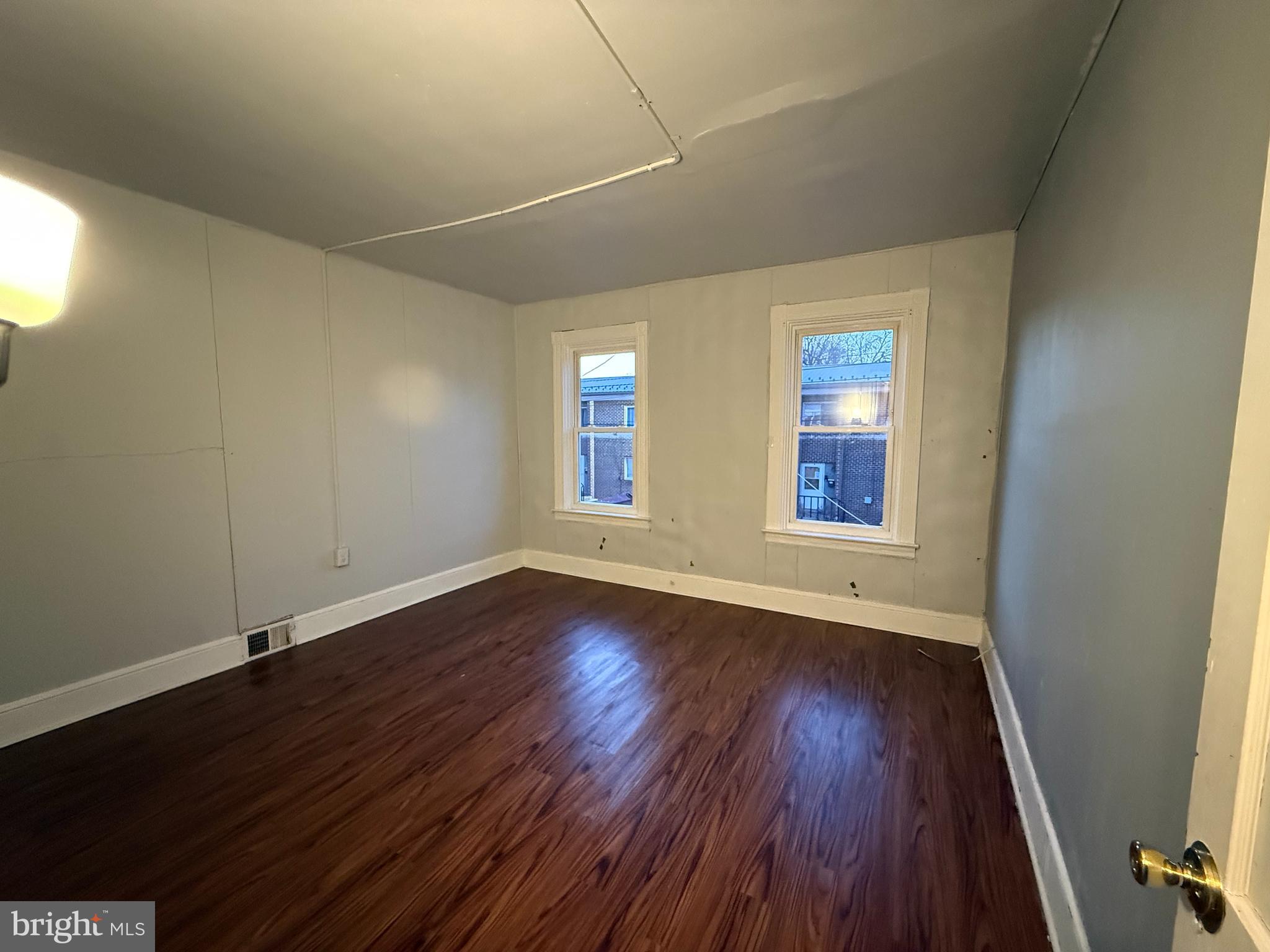 LANCASTER - Residential