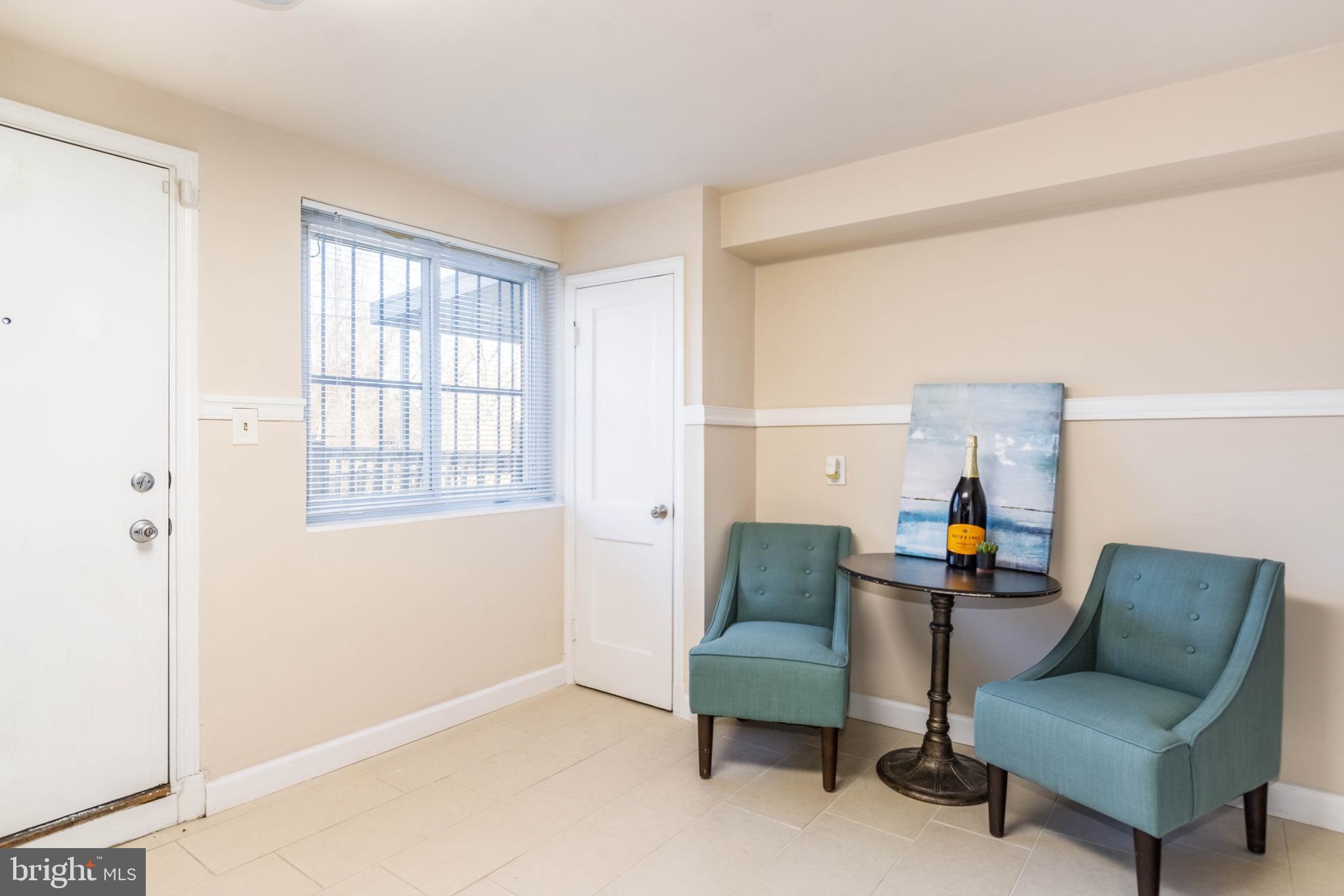 YALE HEIGHTS - Residential