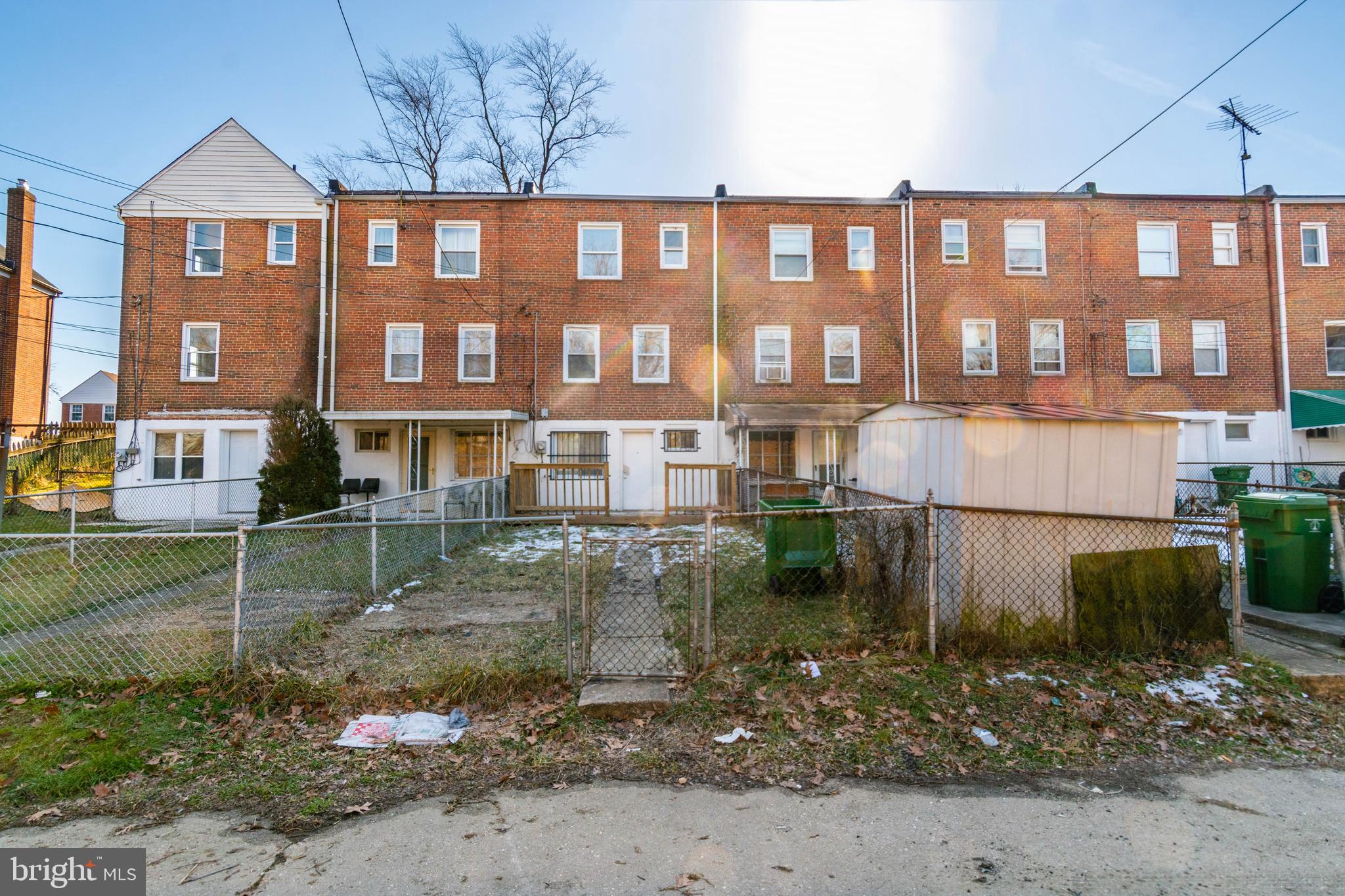 YALE HEIGHTS - Residential