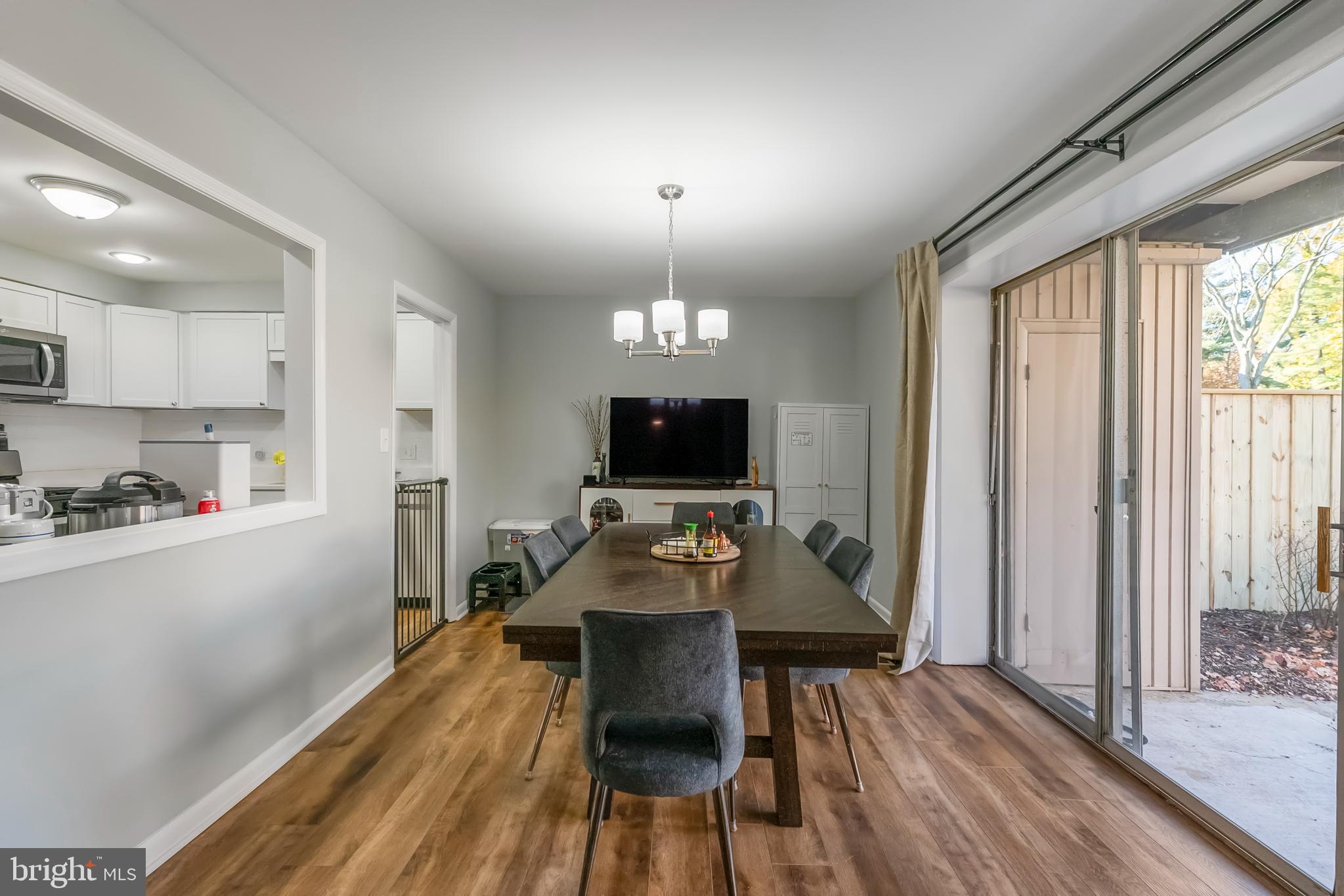 WILDE LAKE - Residential