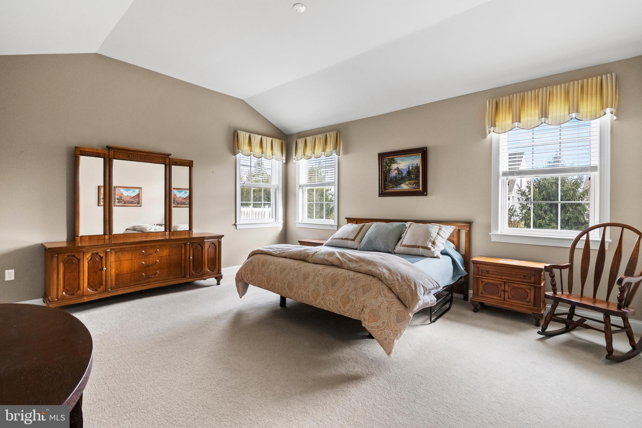 MEADOW GLEN - Residential