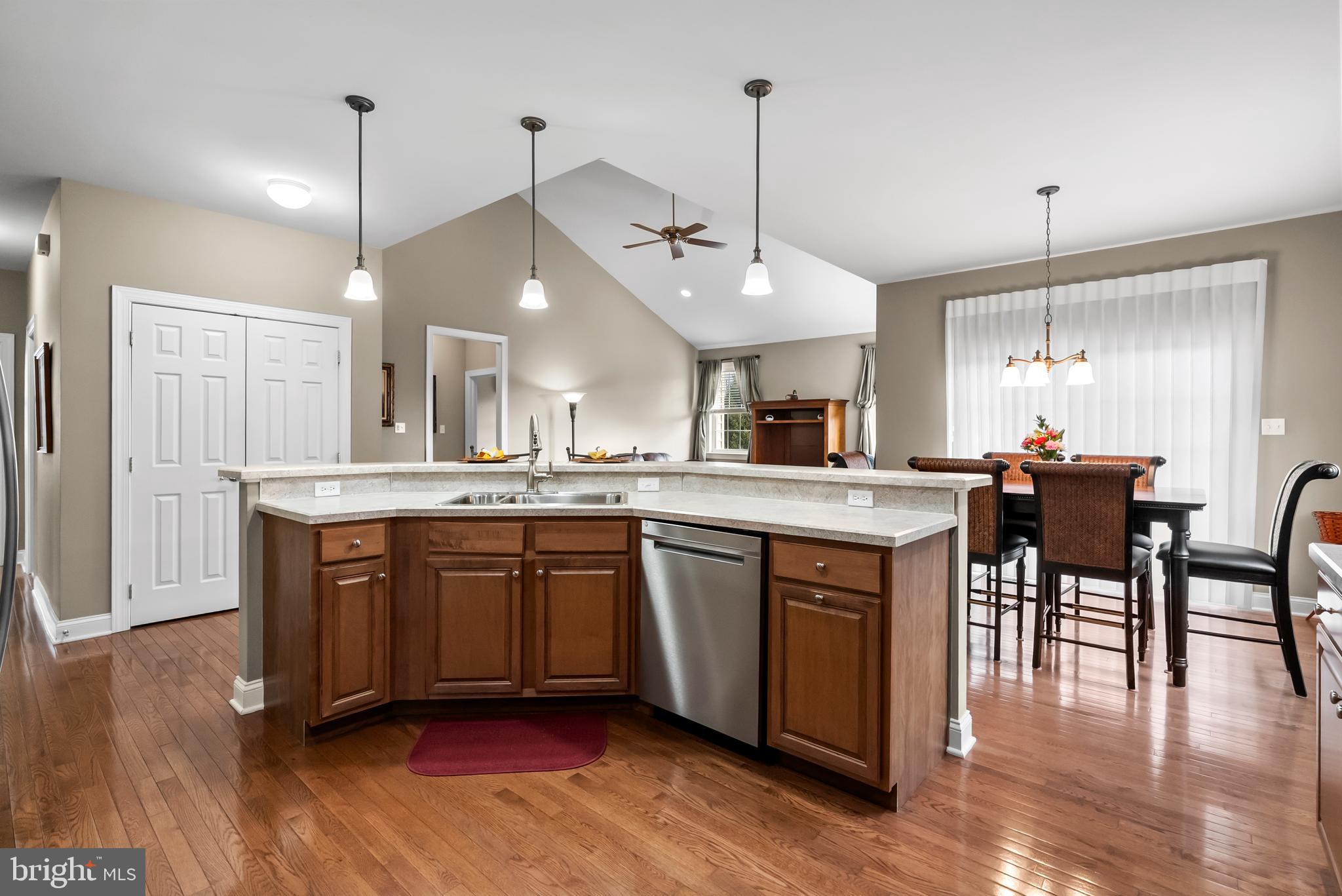 MEADOW GLEN - Residential