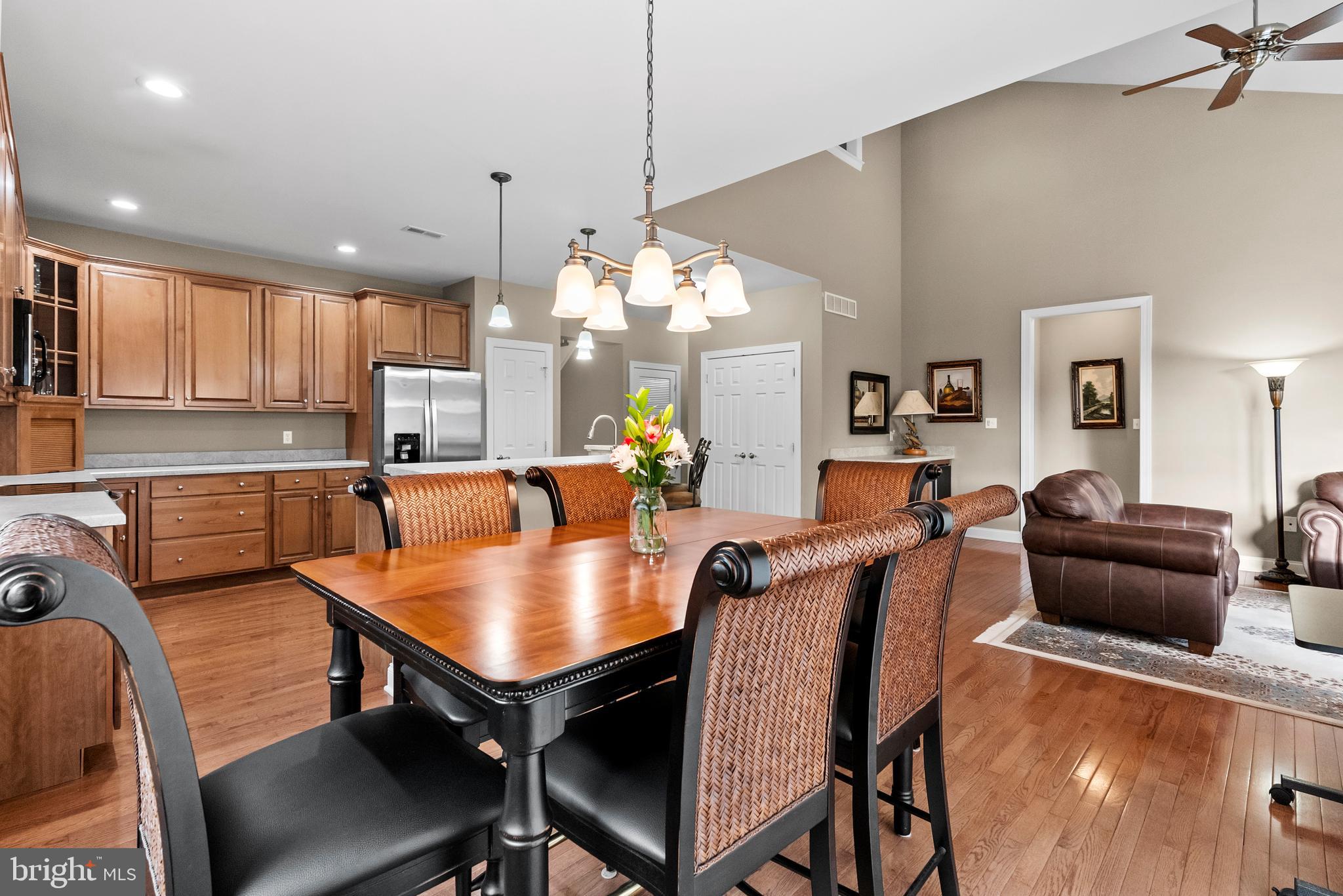 MEADOW GLEN - Residential