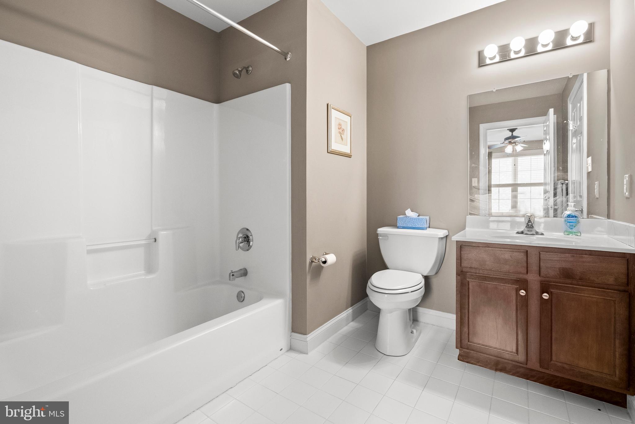 MEADOW GLEN - Residential