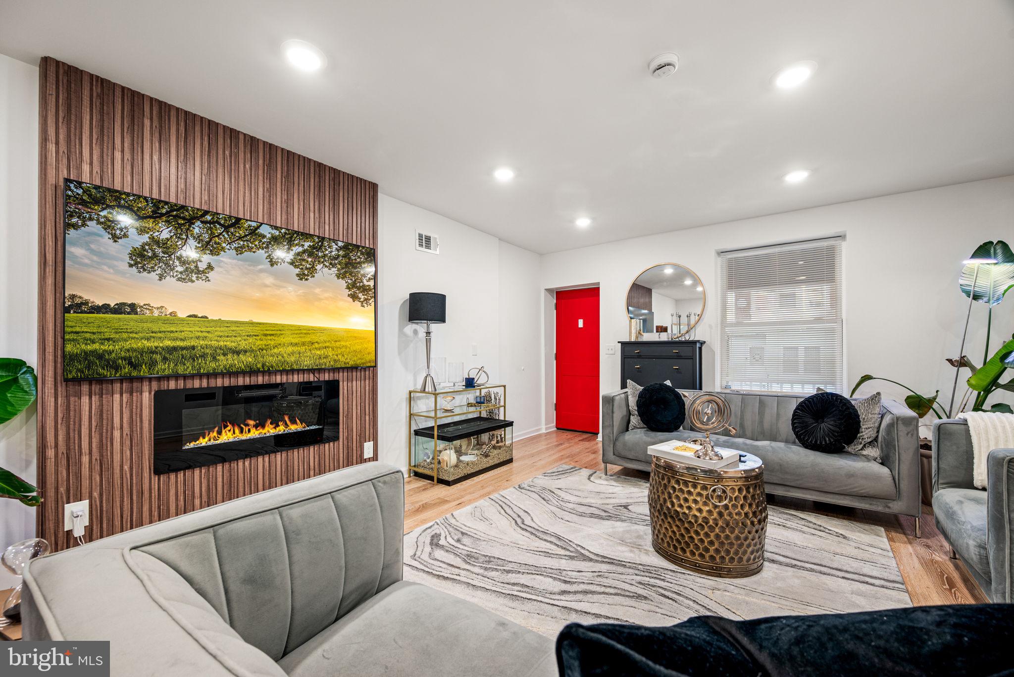 GERMANTOWN - Residential