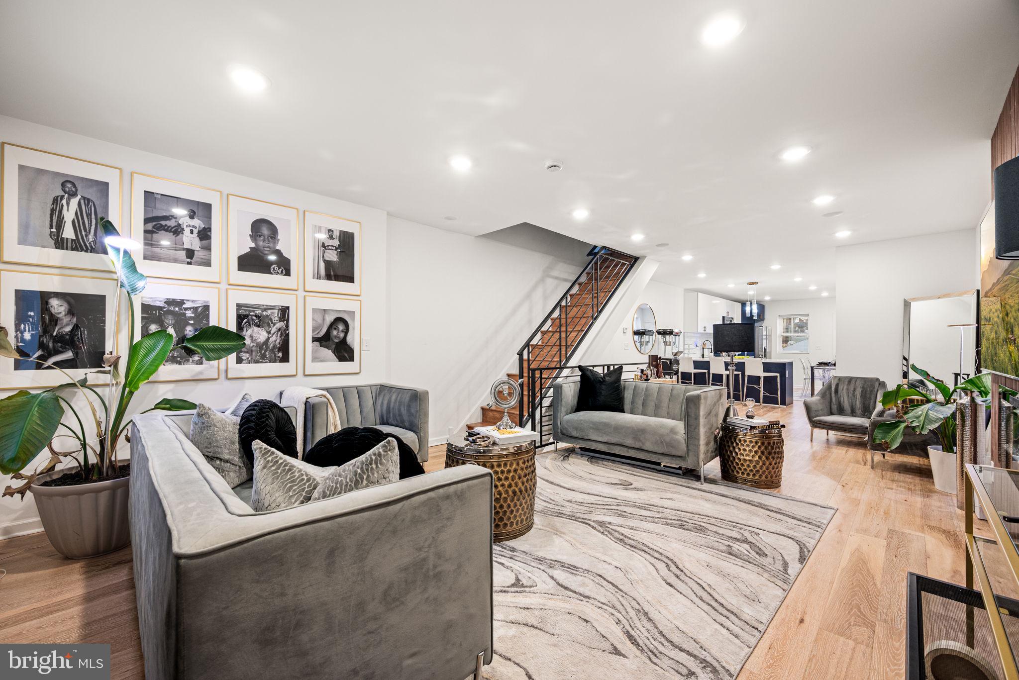 GERMANTOWN - Residential