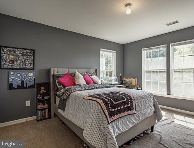 LAKEVIEW - Residential