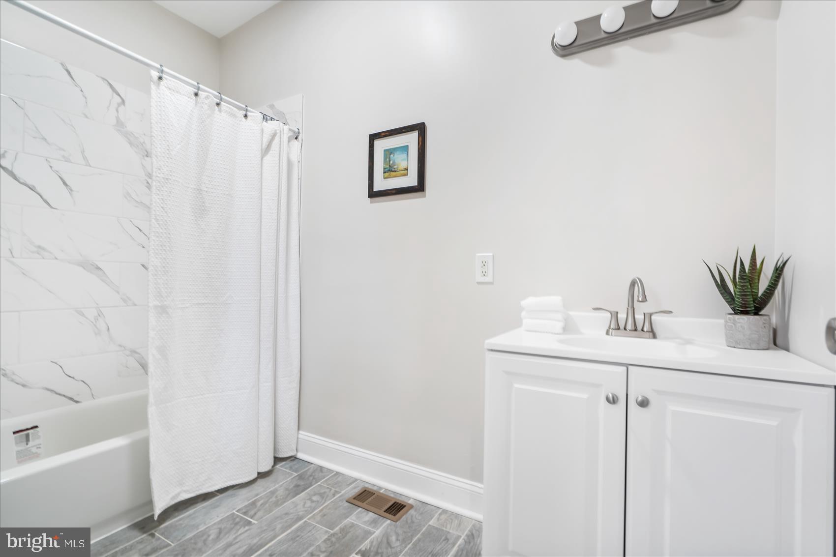 PATTERSON PARK - Residential