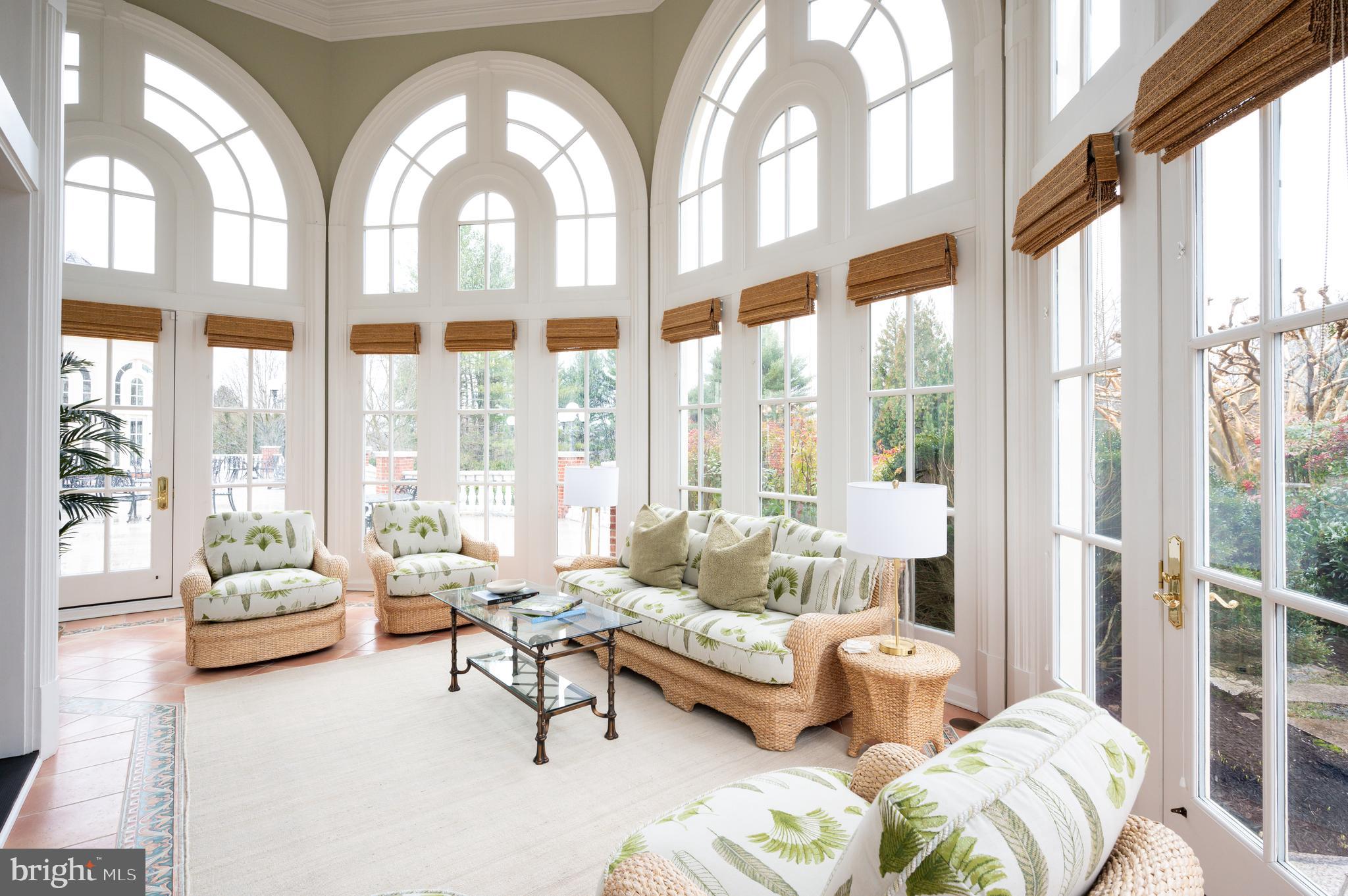 SADDLE RIDGE - Residential