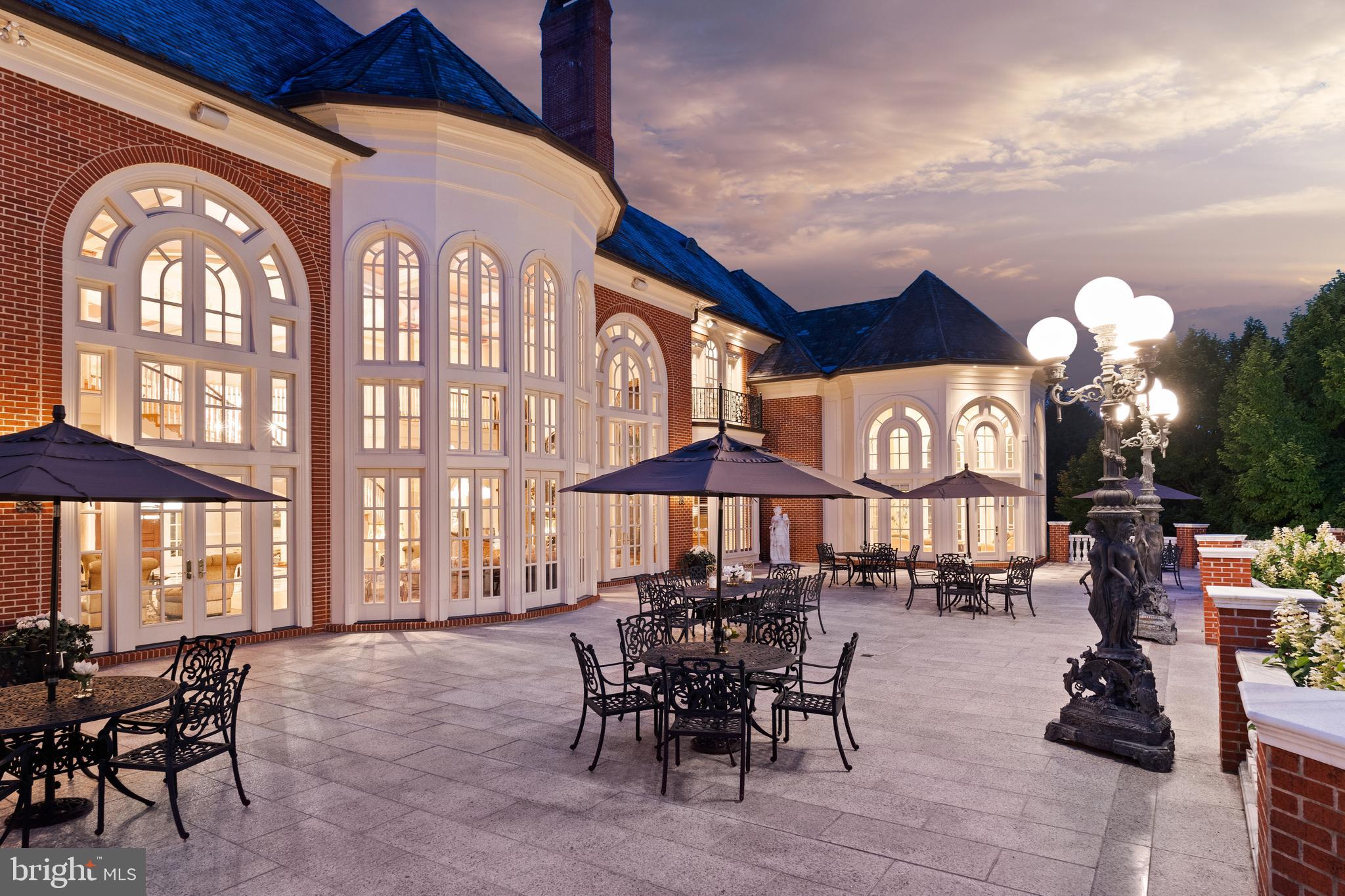 SADDLE RIDGE - Residential