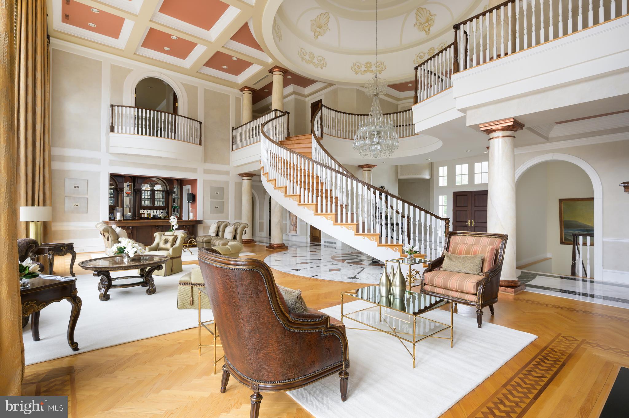 SADDLE RIDGE - Residential