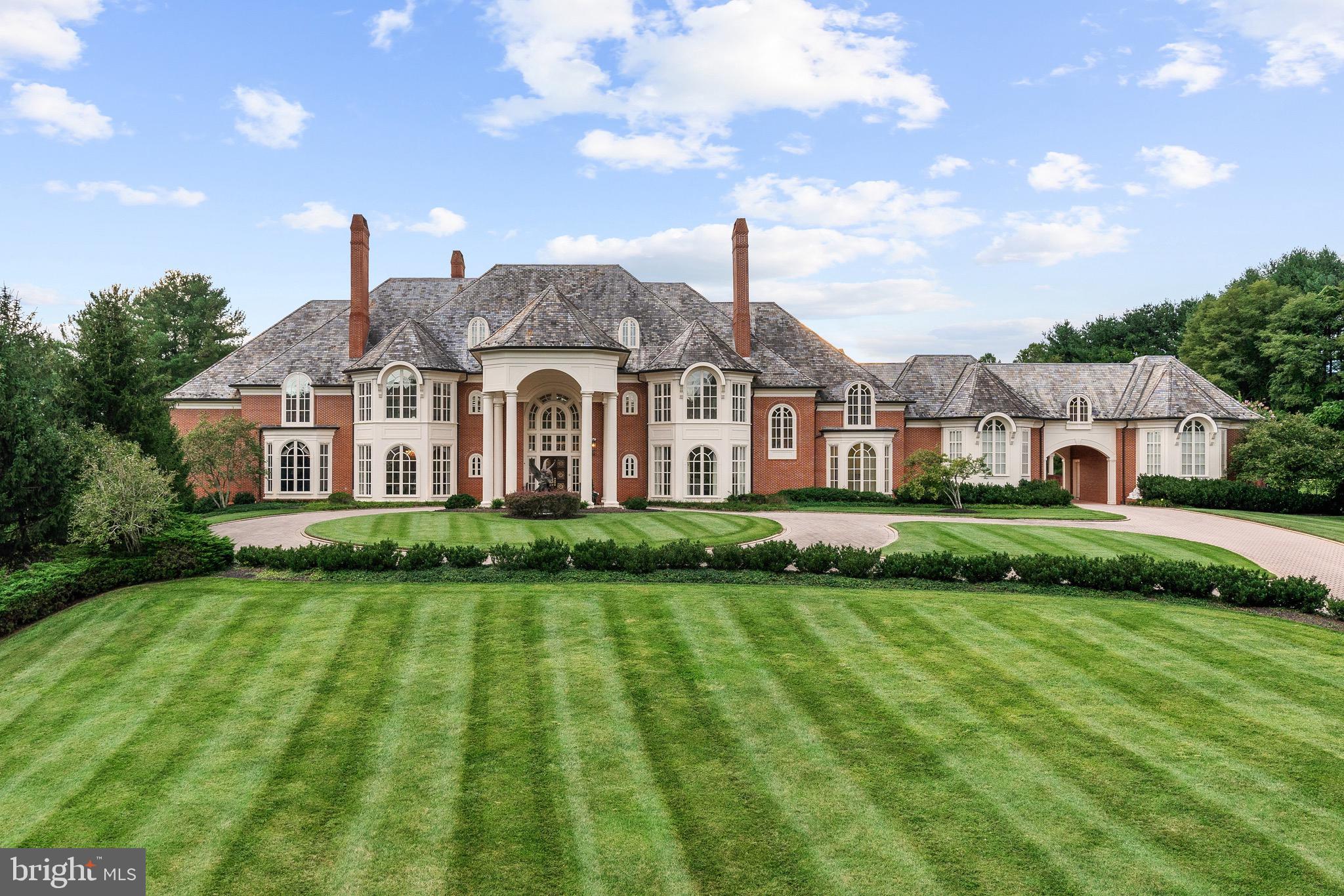 SADDLE RIDGE - Residential