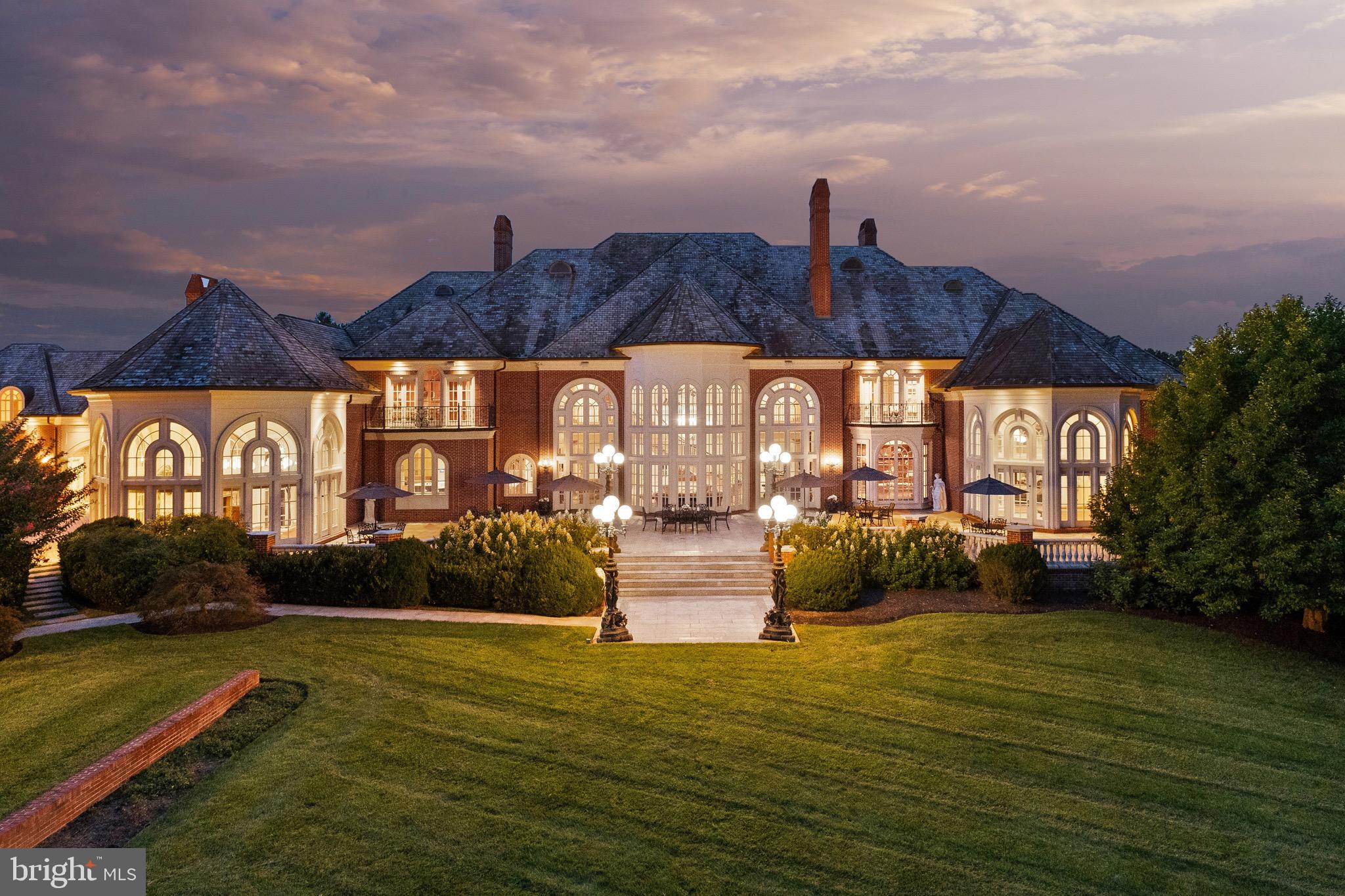 SADDLE RIDGE - Residential