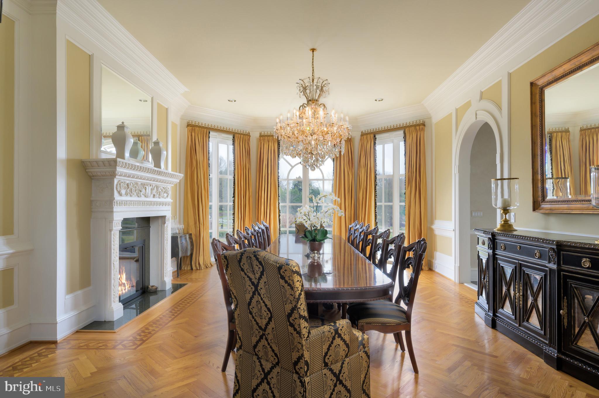 SADDLE RIDGE - Residential