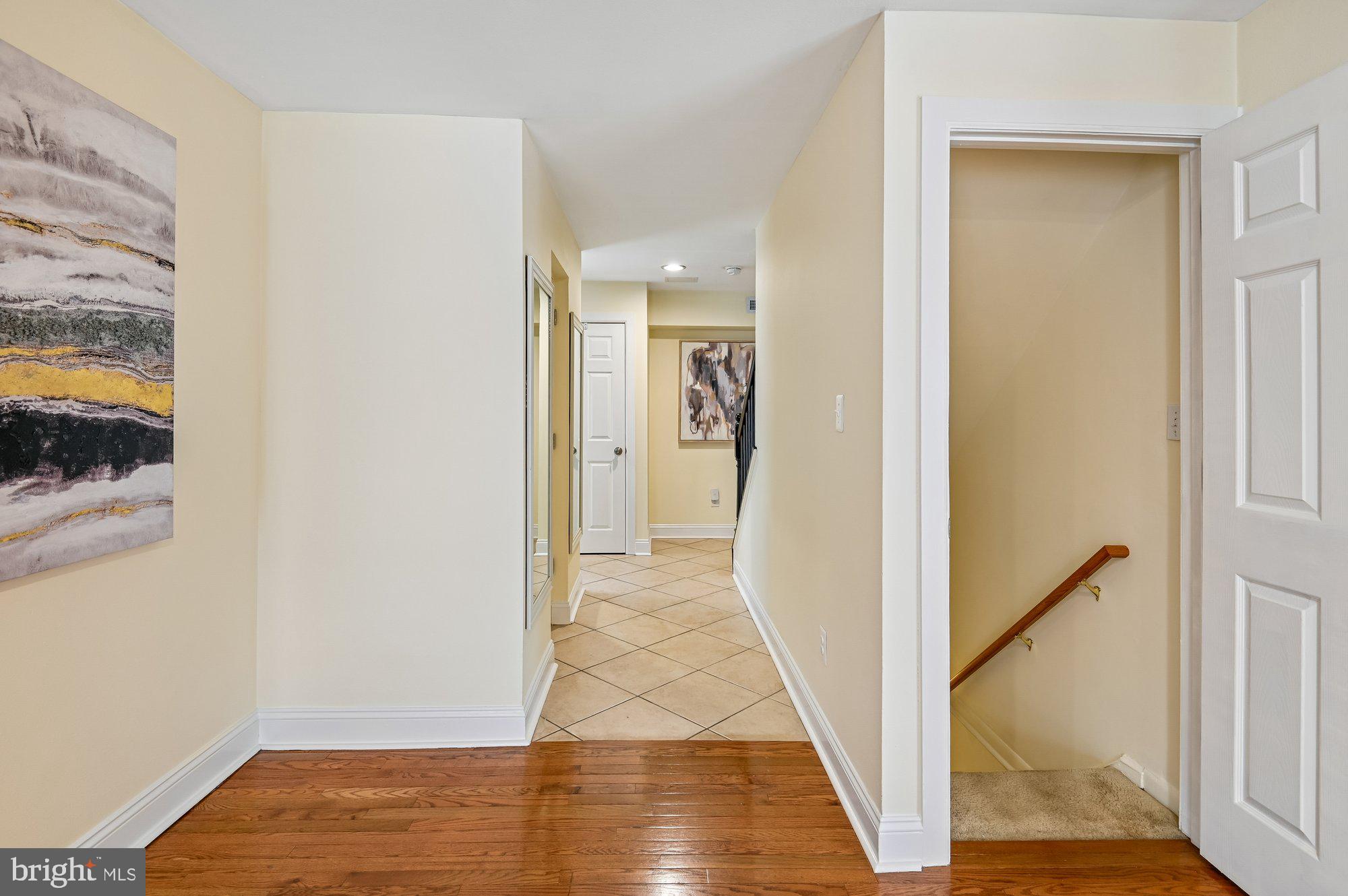 VILLAGE OF WILDE LAKE - Residential