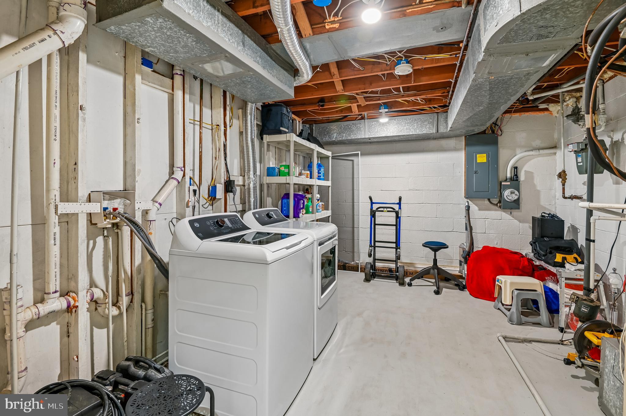 VILLAGE OF WILDE LAKE - Residential