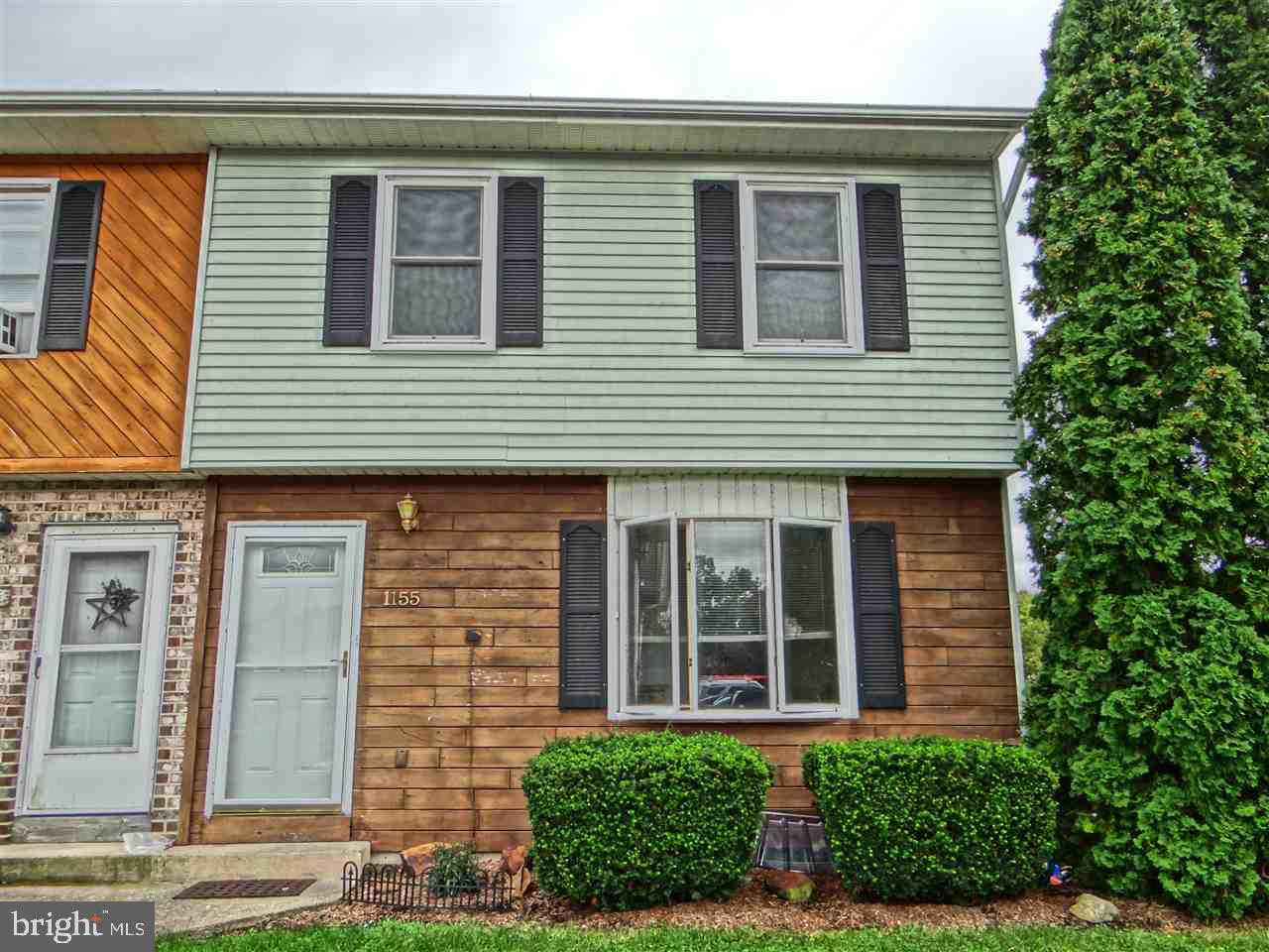 Enjoy this well maintained 3 bedroom end unit offering various updates and a finished walk out lower level backing up to the privacy of the woods! Updates include, 2014 Pex plumbing, 2013 windows, 2 bathrooms & a lovely rear deck. Also enjoy a recently finished basement, sizable rooms, lots of natural light, eat in kitchen , separate dining area, and a large master bedroom with ample closet space, plus a private master bath including recent tile floor & shower!