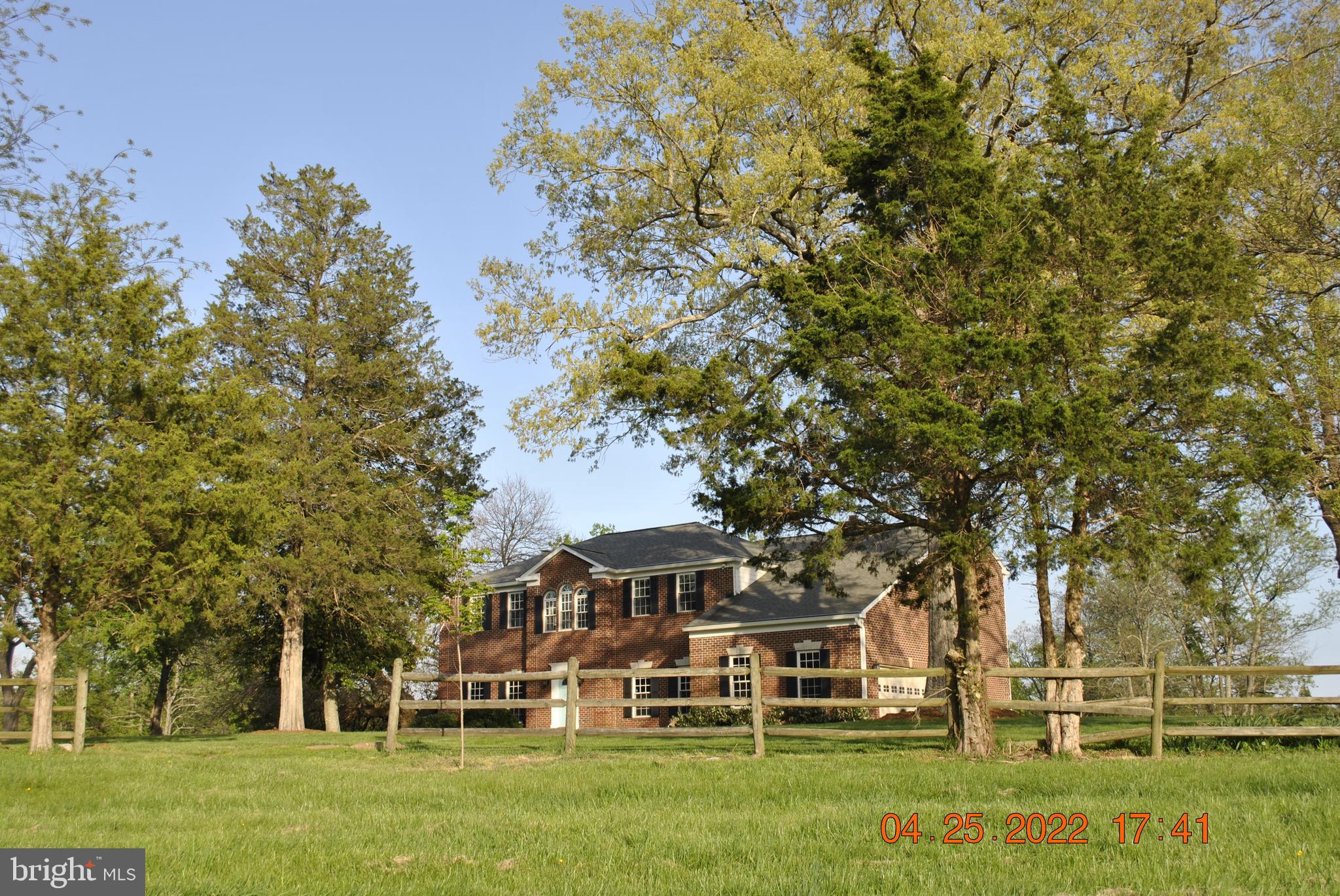 CLIFTON - Residential