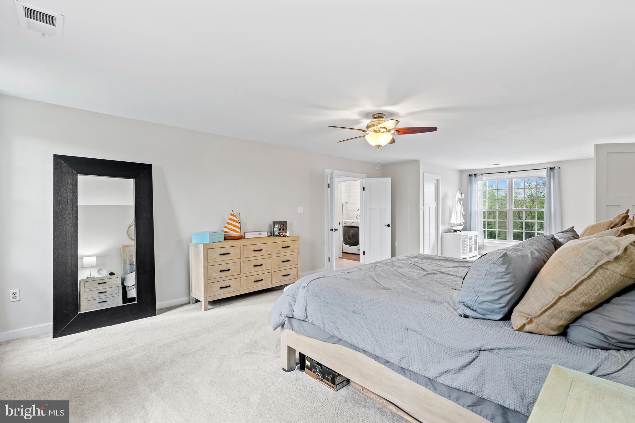 CLIFTON - Residential