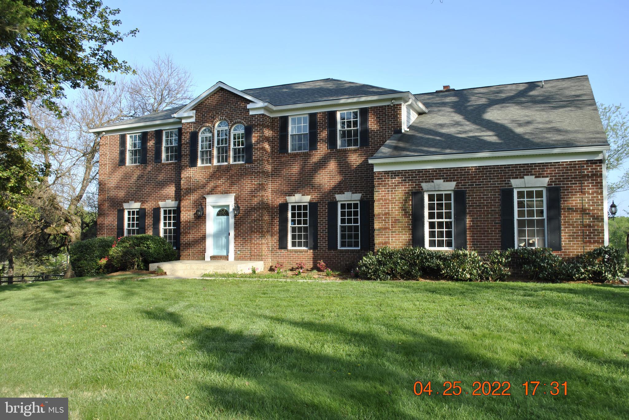 CLIFTON - Residential