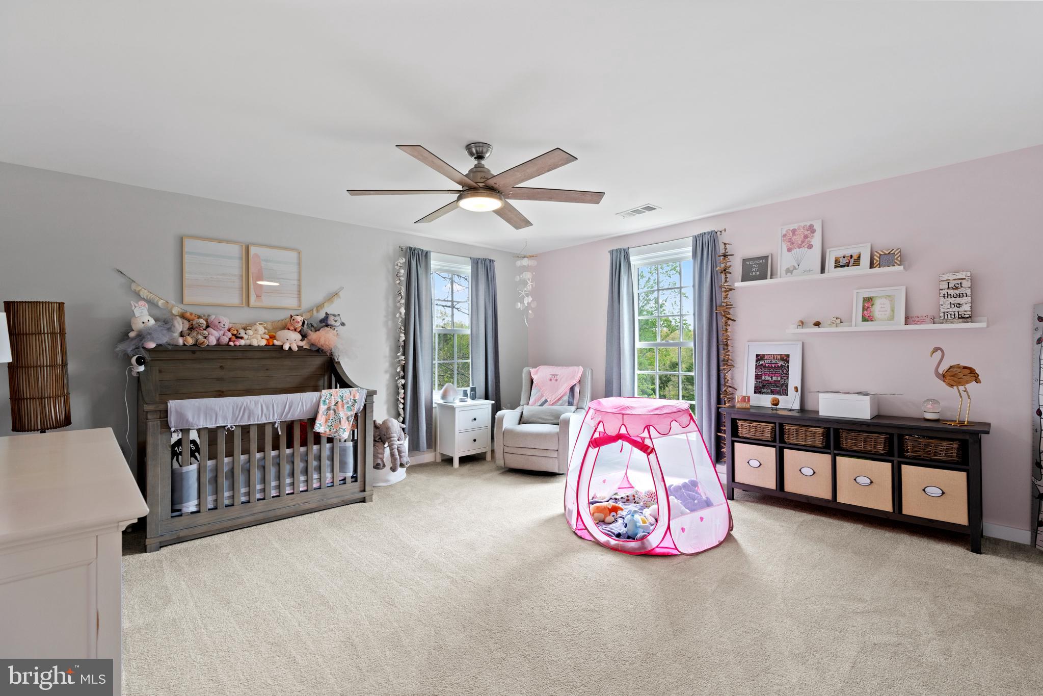 CLIFTON - Residential