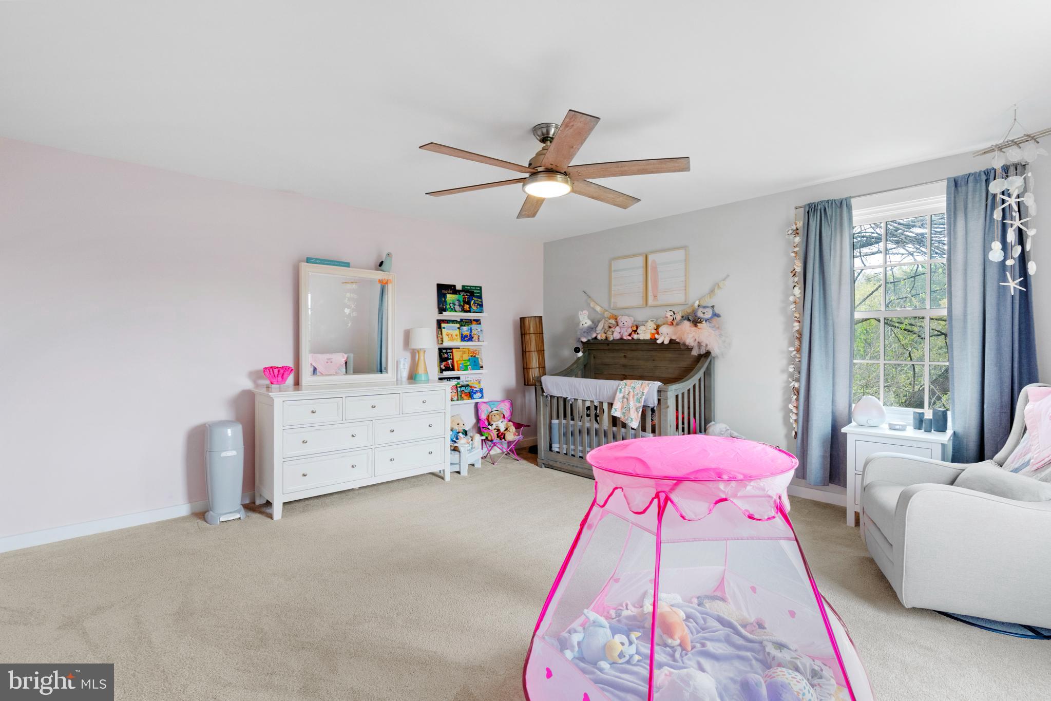 CLIFTON - Residential