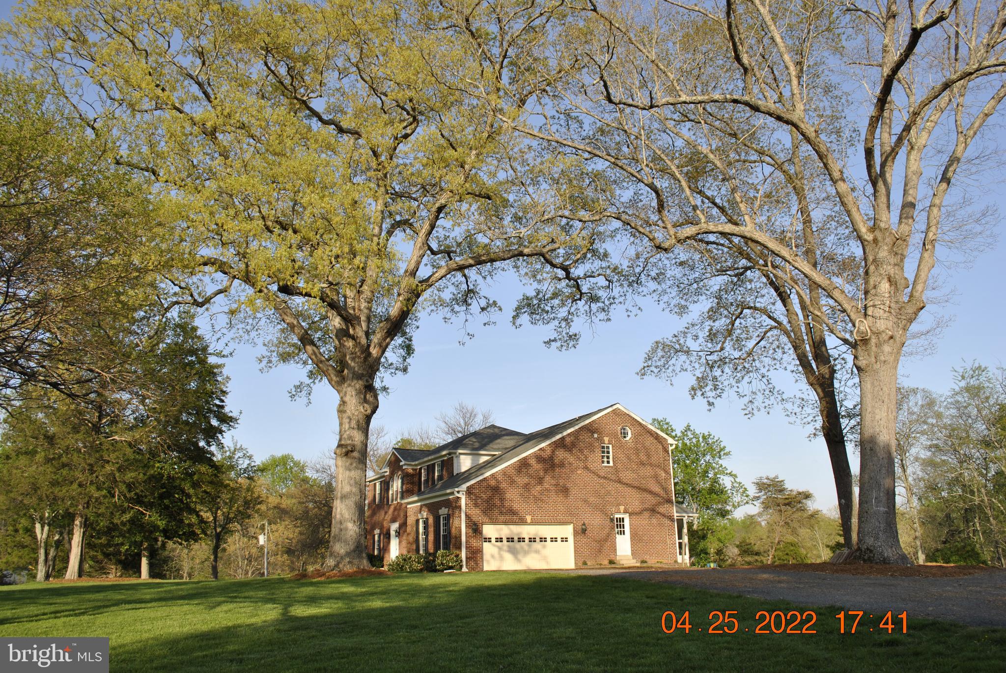 CLIFTON - Residential