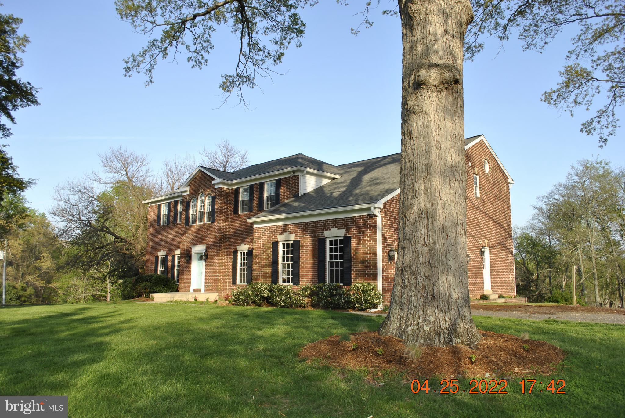 CLIFTON - Residential