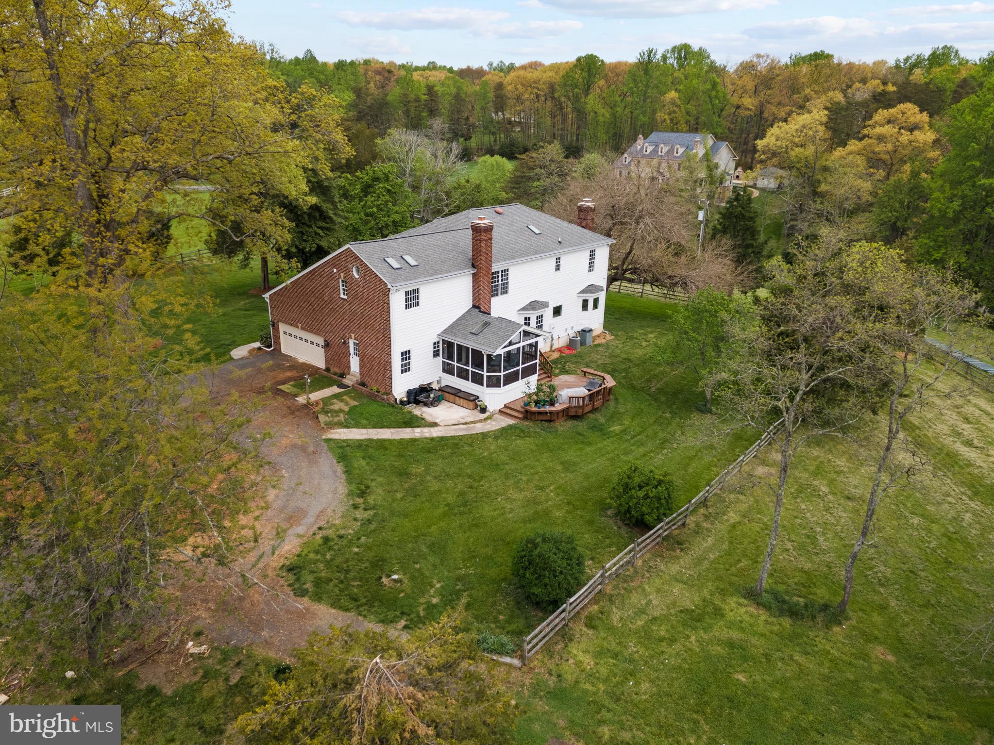 CLIFTON - Residential