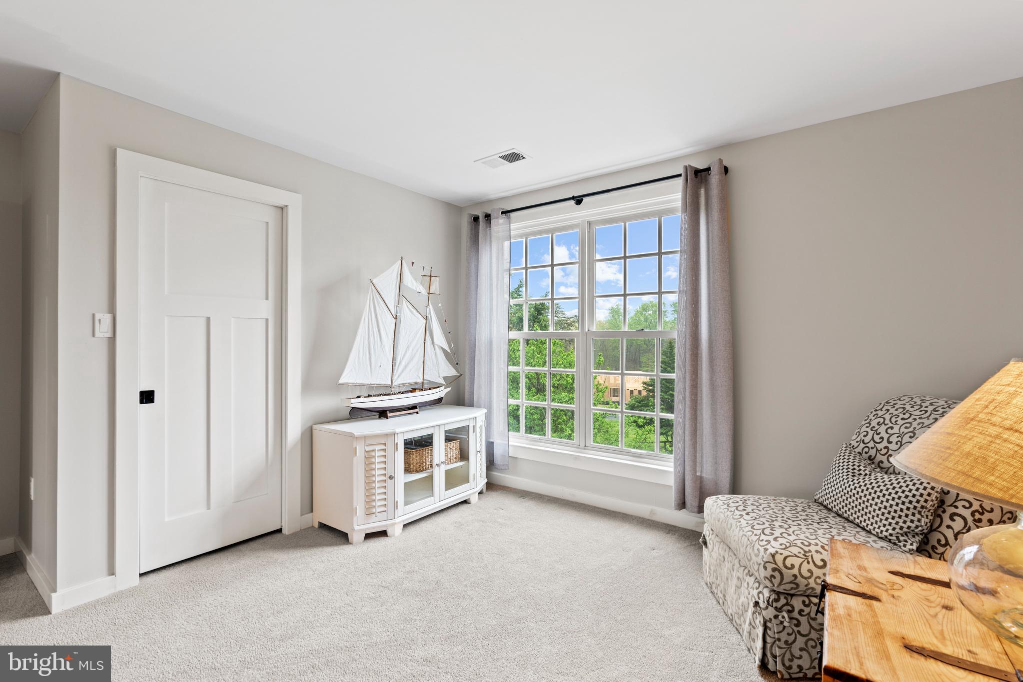 CLIFTON - Residential