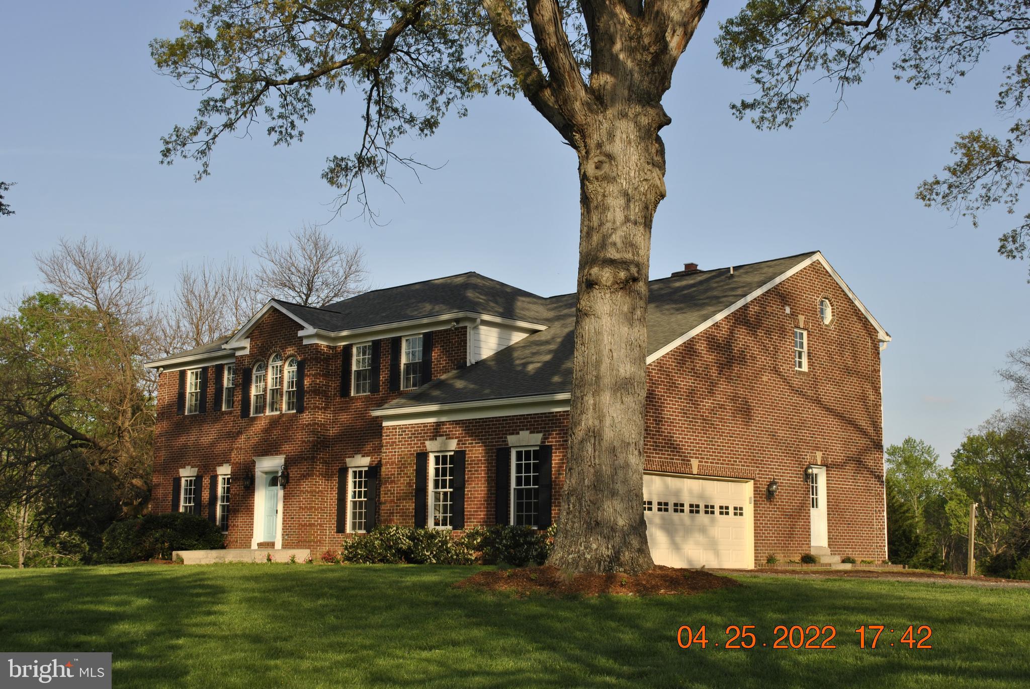 CLIFTON - Residential