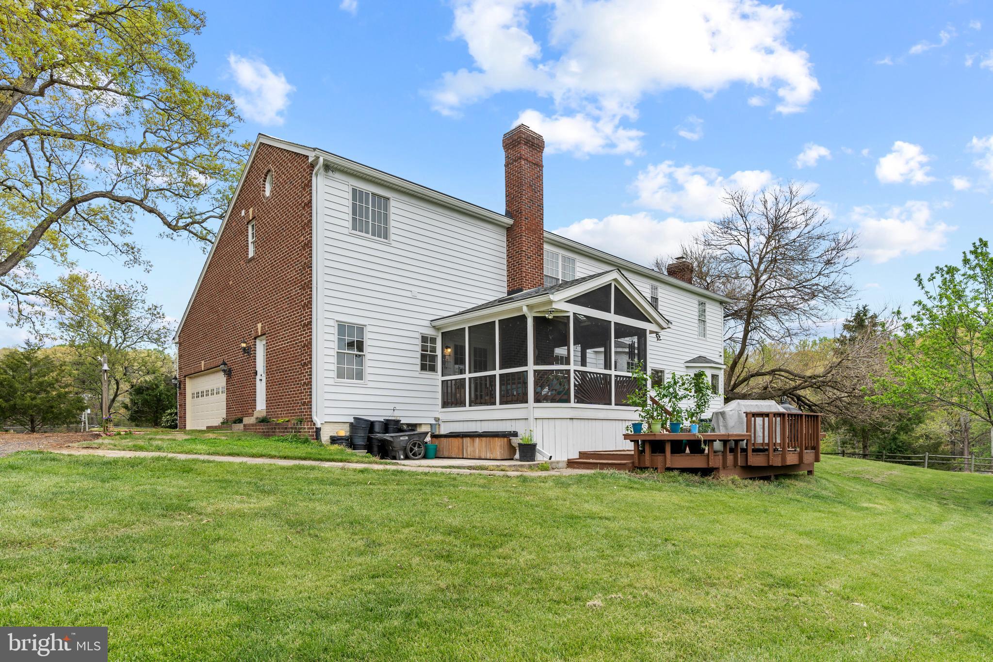 CLIFTON - Residential