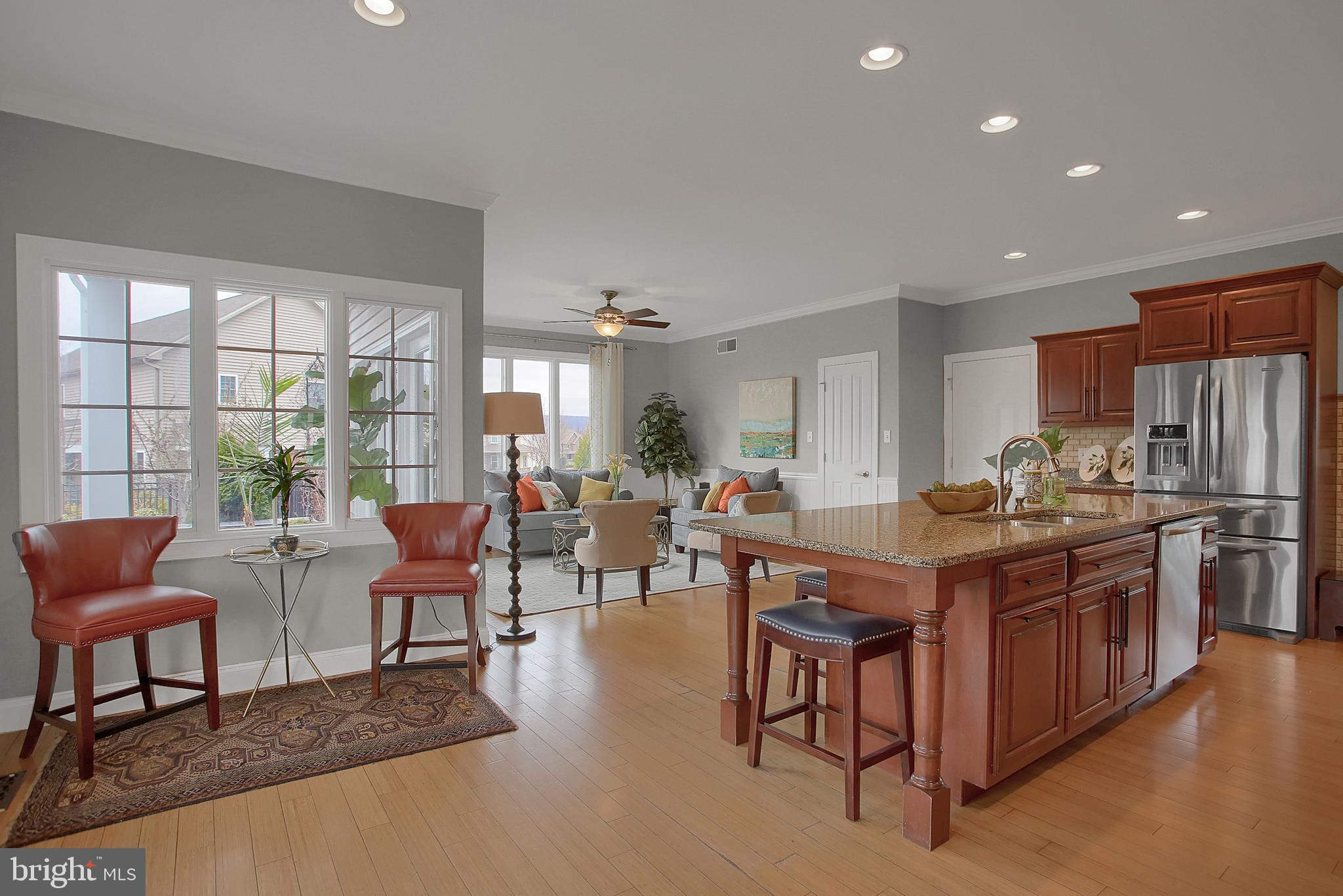 HAMPDEN SUMMIT - Residential