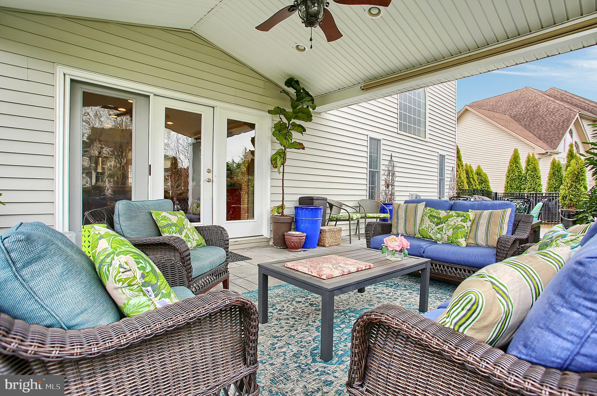 HAMPDEN SUMMIT - Residential