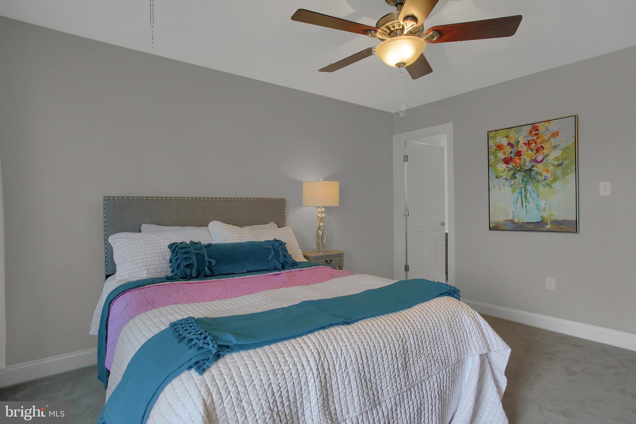 HAMPDEN SUMMIT - Residential