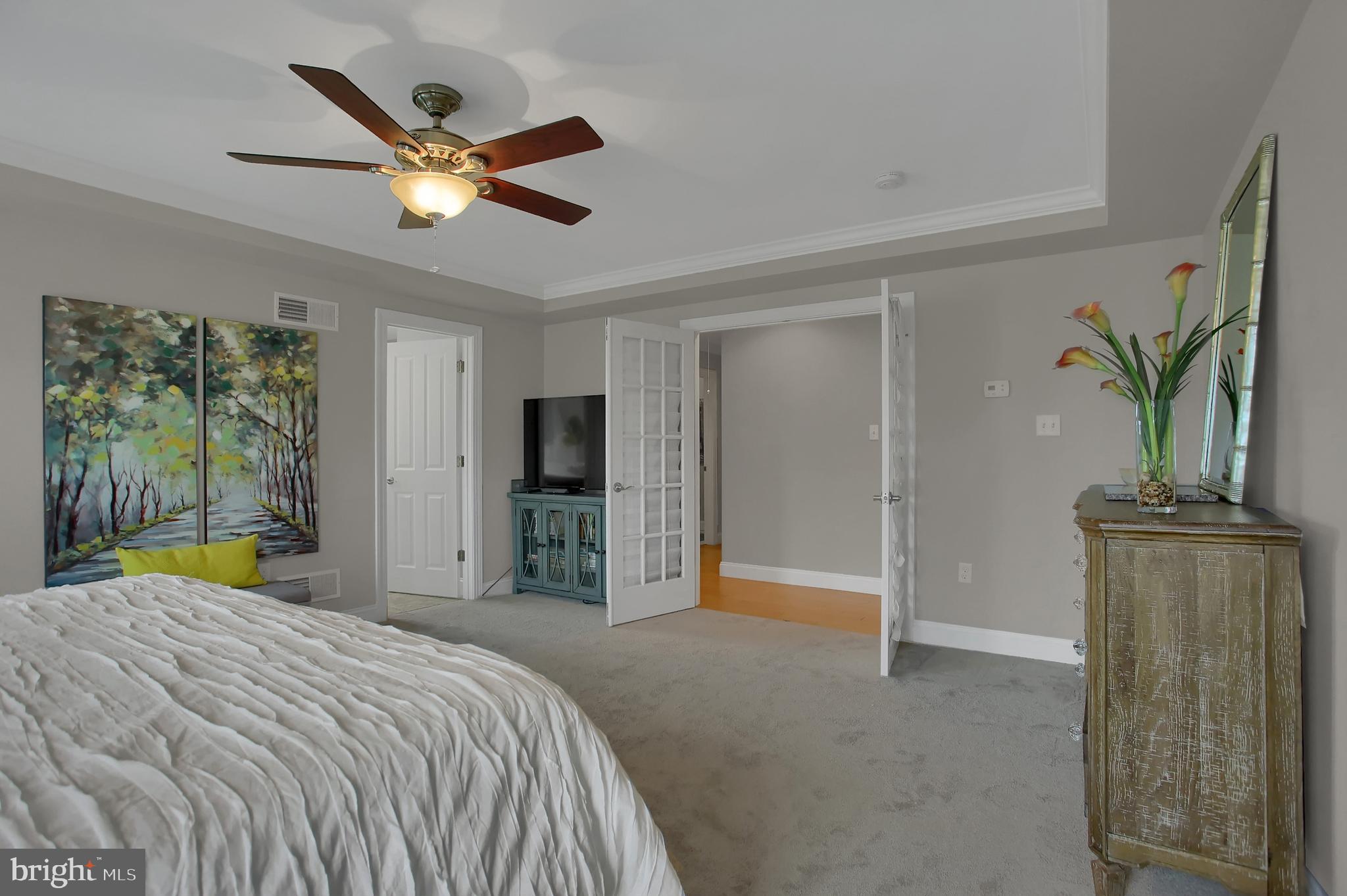 HAMPDEN SUMMIT - Residential