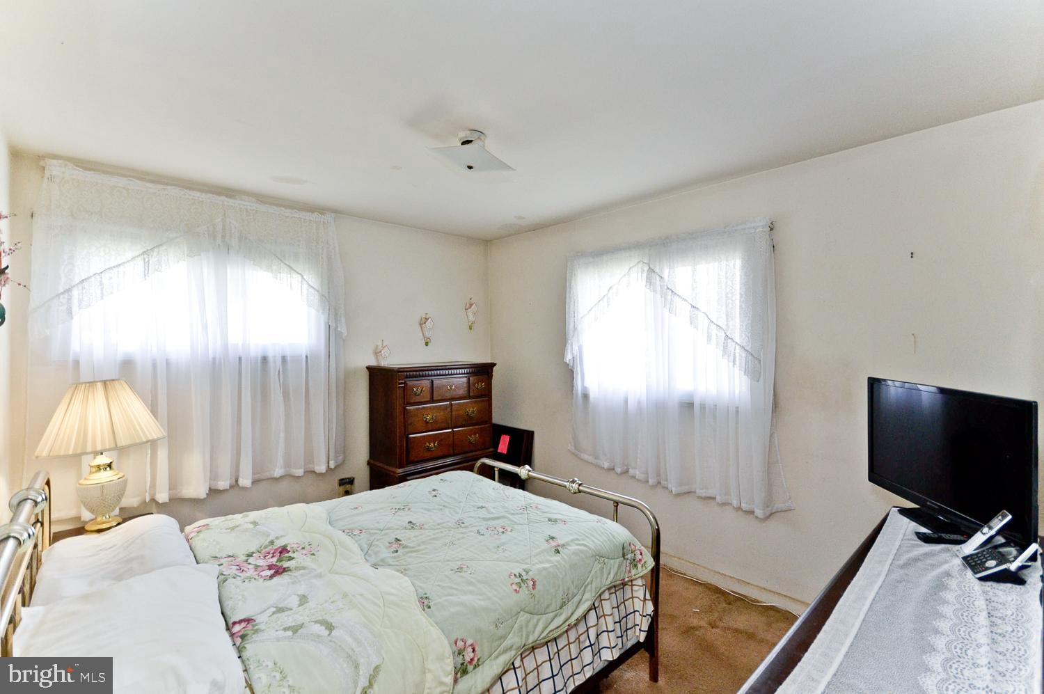 DISTRICT HEIGHTS - Residential