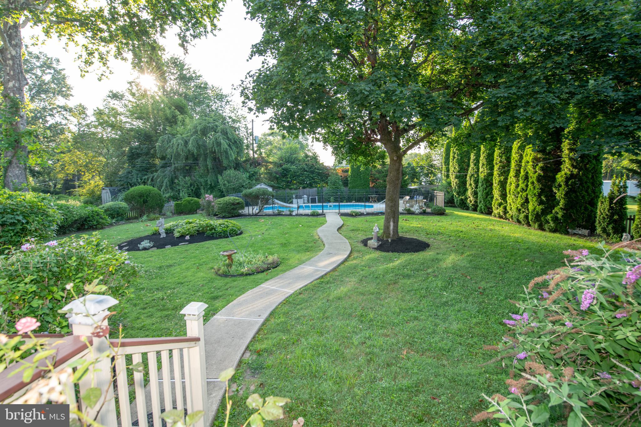 8 WORTHINGTON MILL ROAD