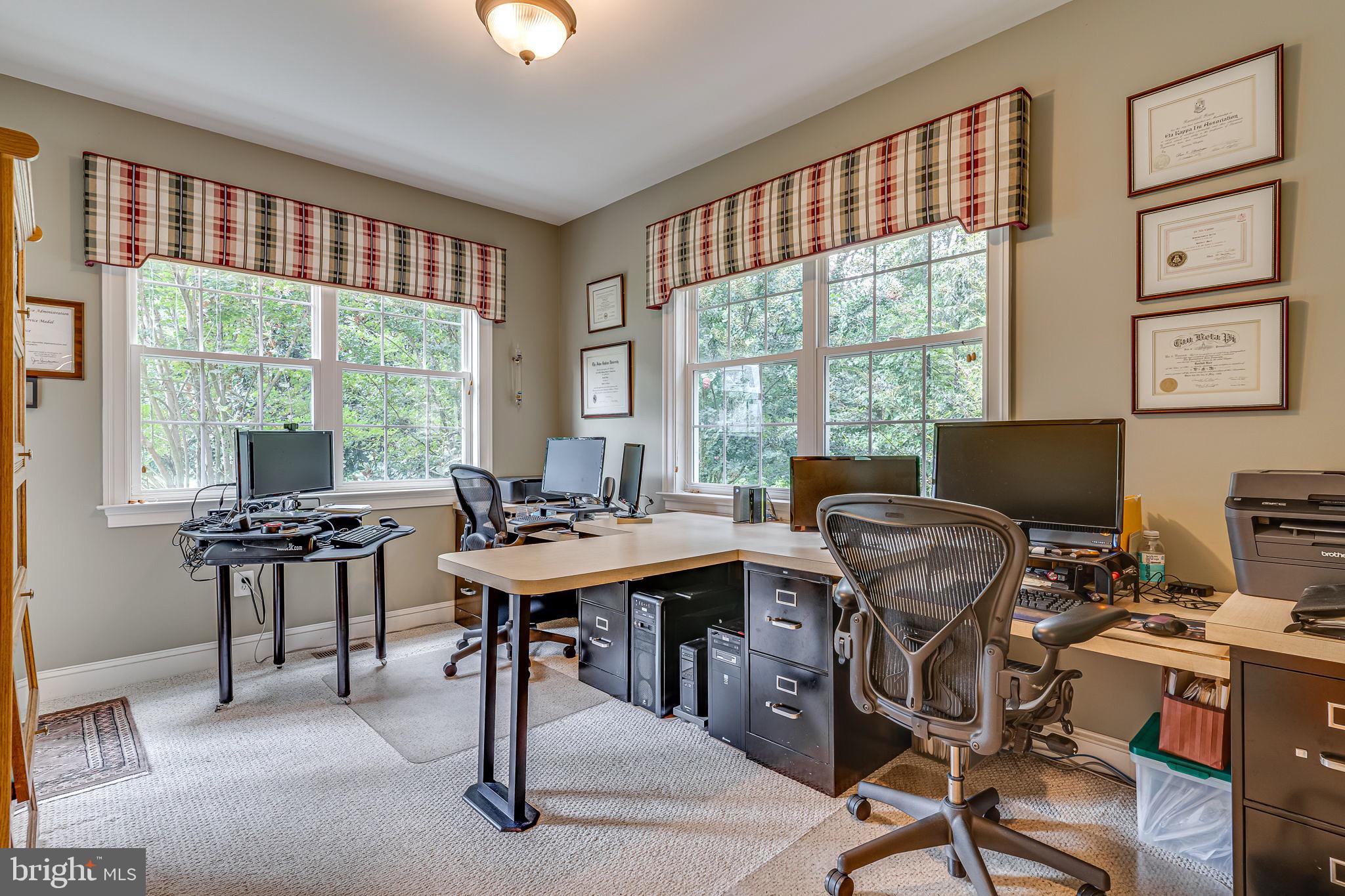 SUNDERLEIGH - Residential